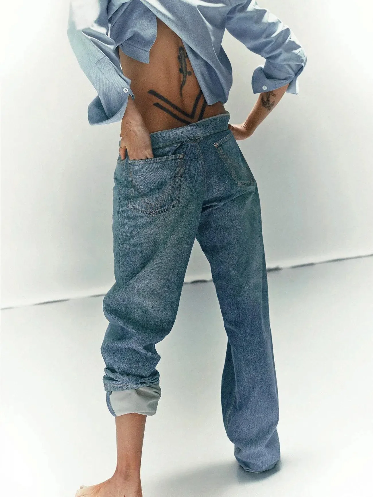 Tasha Tilberg As For-Real Lady Farmer Who Loves Denim in ELLE Italia Fashion Story