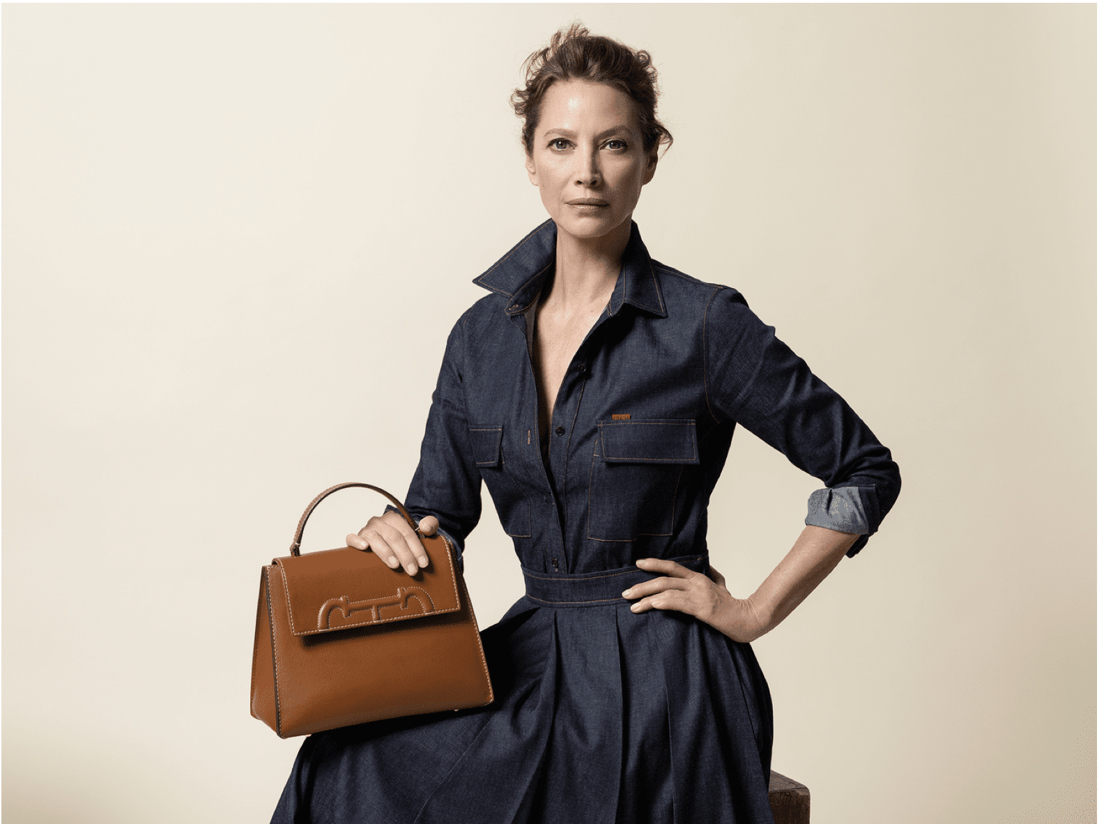 Christy-Turlington-by-Brigitte-Lacombe-CH-Carolina-Herrera-2023-00004.png