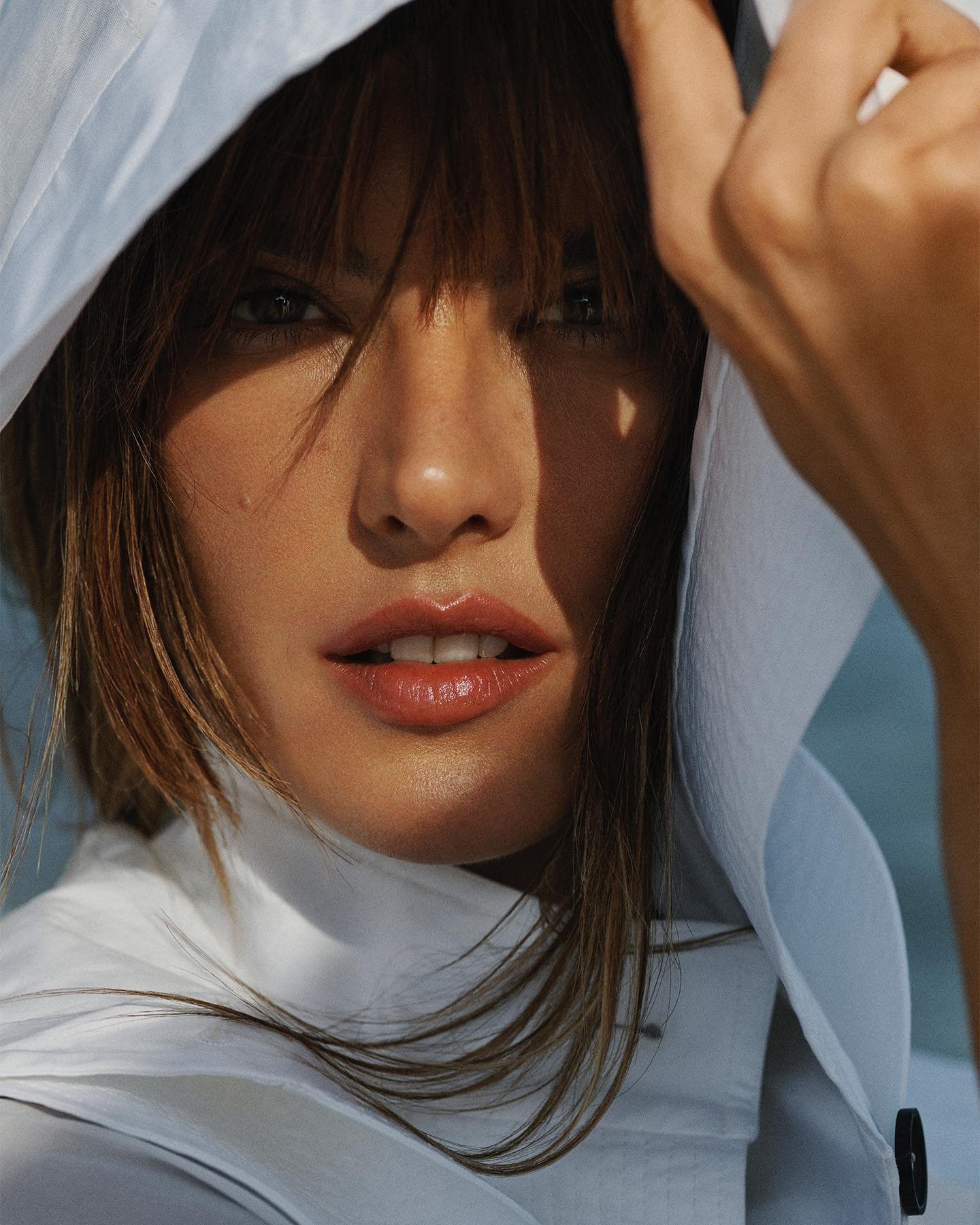 Alessandra-Ambrosio-by-Blair-Getz-Mezibov-Vogue-Mexico-2023-00006.jpg