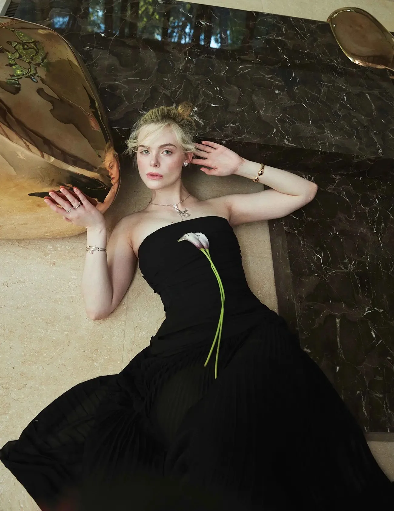 Elle-Fanning-Flaunt-Magazine-Issue-186-Greg-Swales-14.jpeg