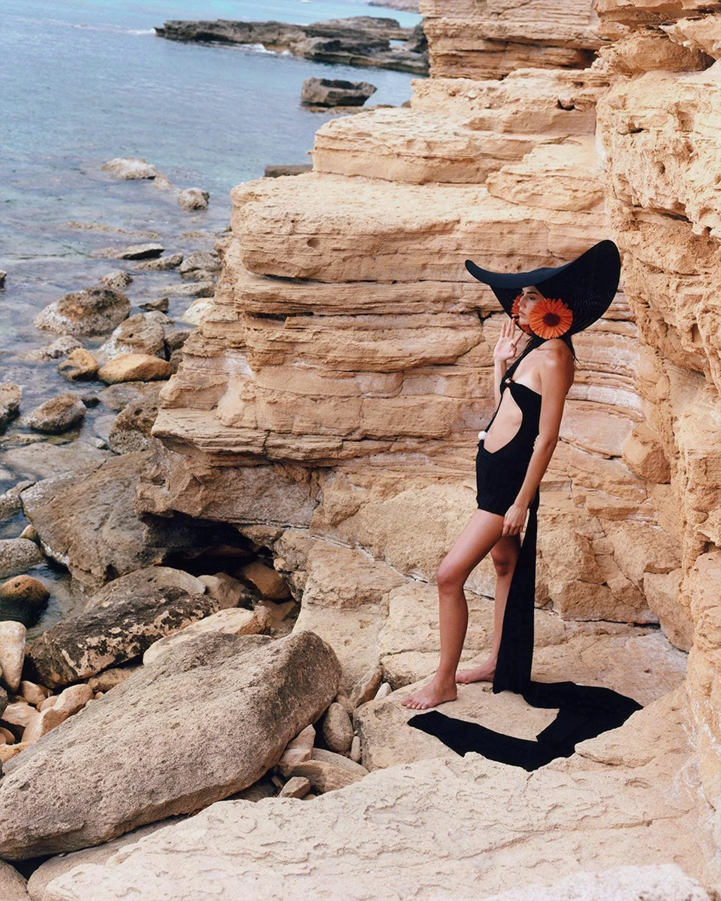 Marihea-Peillard-by-Kaj-Jefferies-by-Vogue-Portugal-July-2023-11.jpg