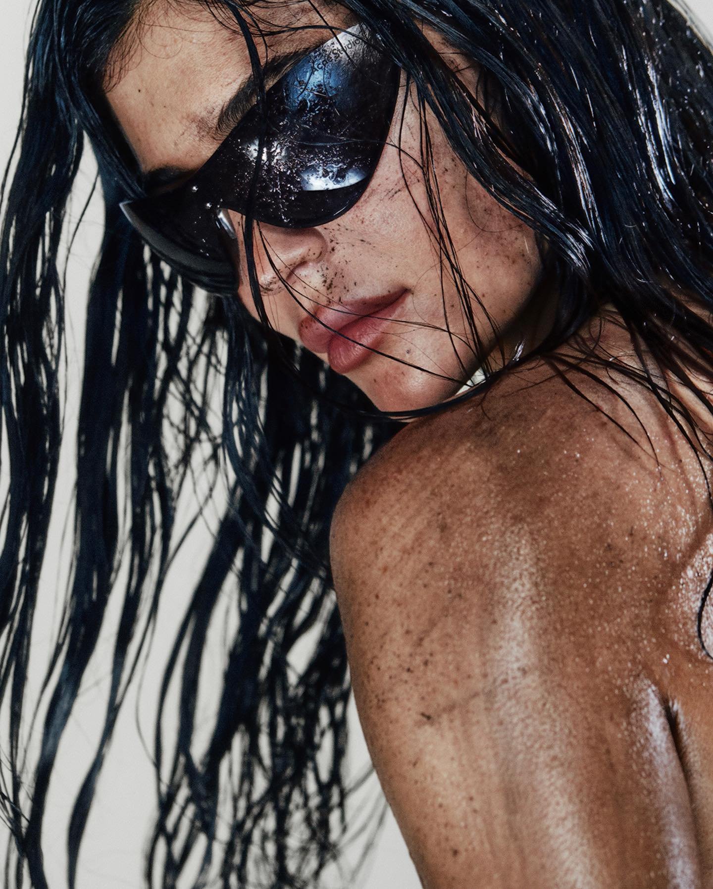 Kylie-Jenner-by-Carlijn-Jacobs-Acne-Studios-Denim-2.jpg