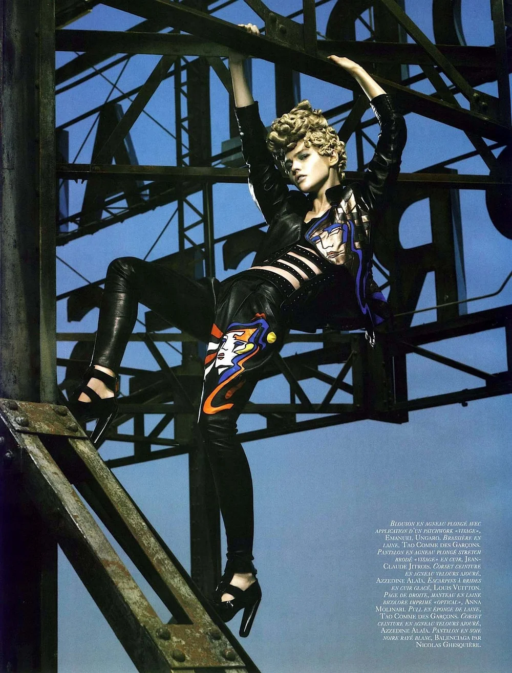 Sasha Pivovarova-by-Mark-Segal-Vogue-Paris-Oct-2007-2.jpeg