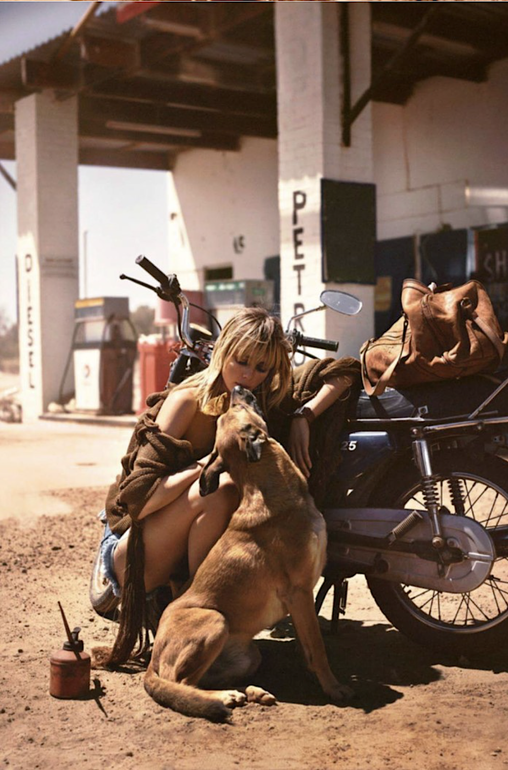 Edie-Campbell-by-Mikael-Jansson-Vogue-Paris-March-2017-17.png