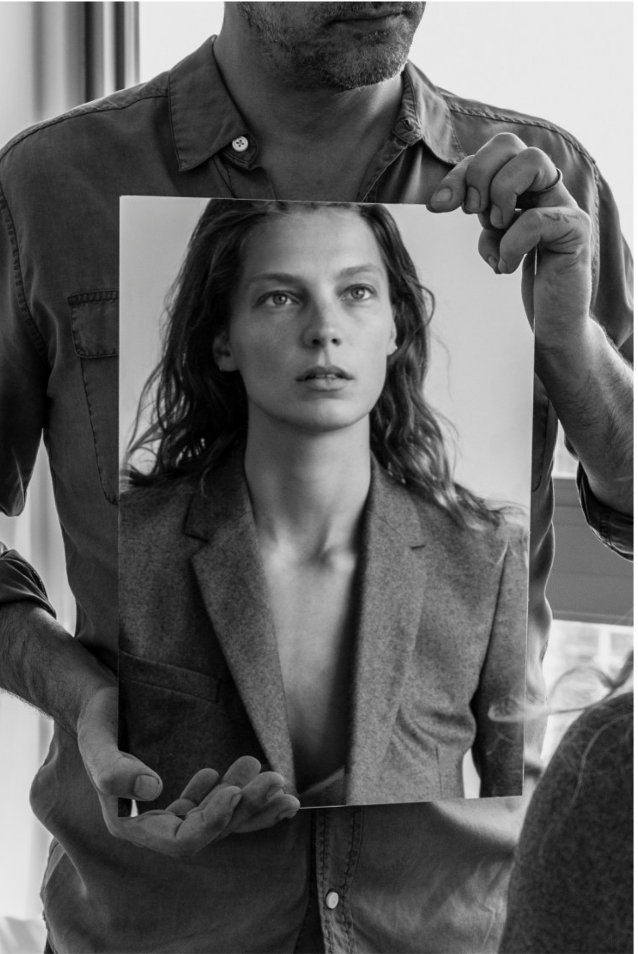 Daria-Werbowy-Equipment-FW-2015-Campaign-2.png