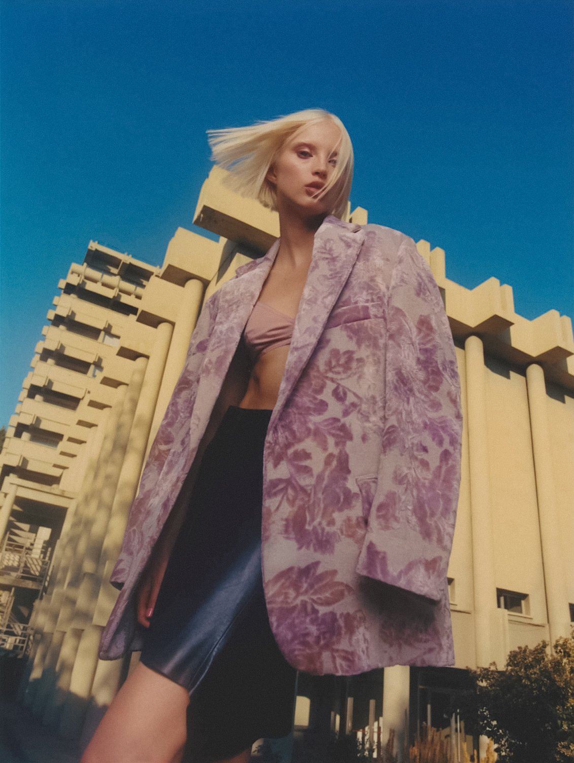 Lulu Wood's Pink Style Life in Vogue Spain October 2023 by David Gómez-Maestre