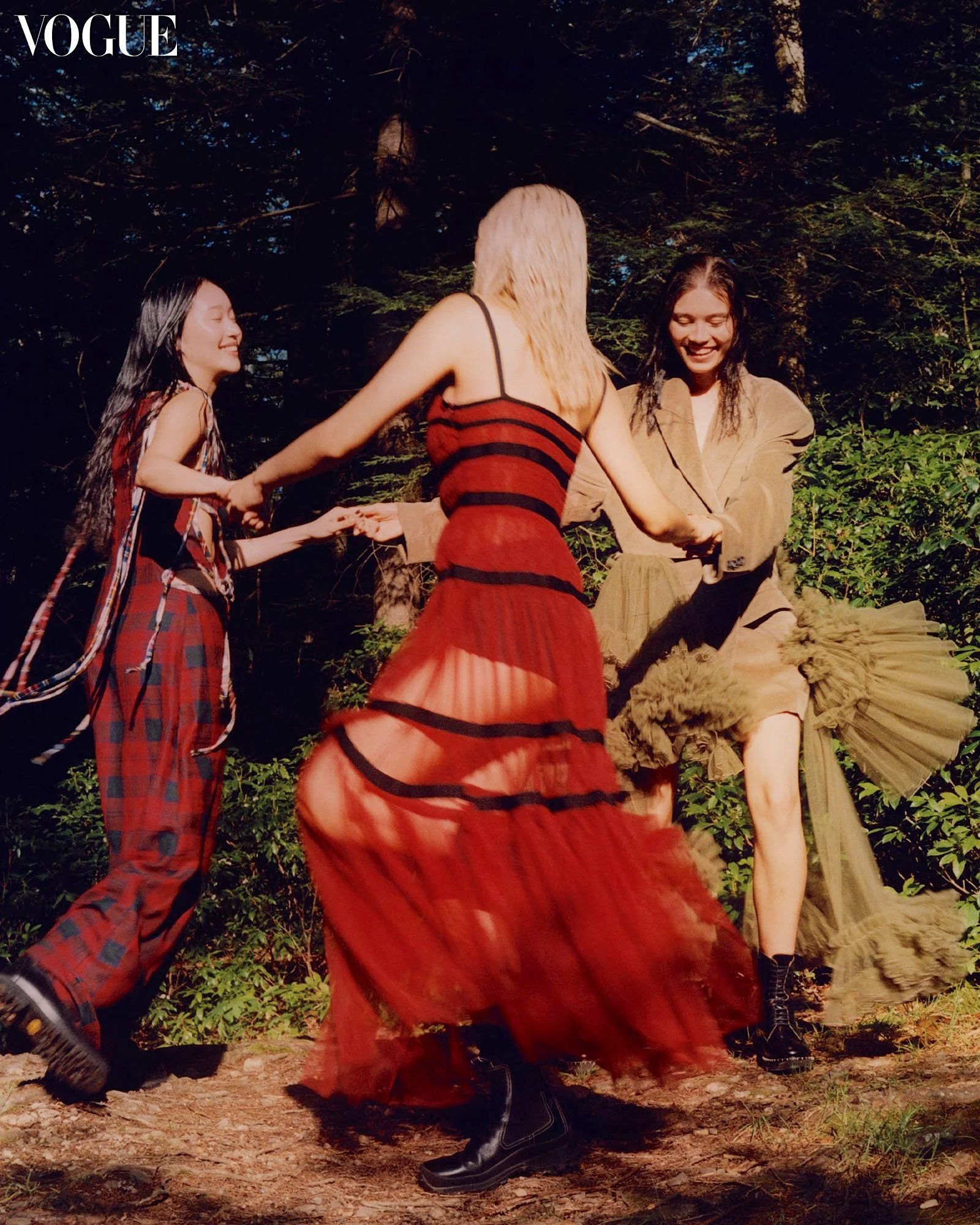 Vogue-Philippines-Happy-Hour-JOY-October-2023-3.jpg