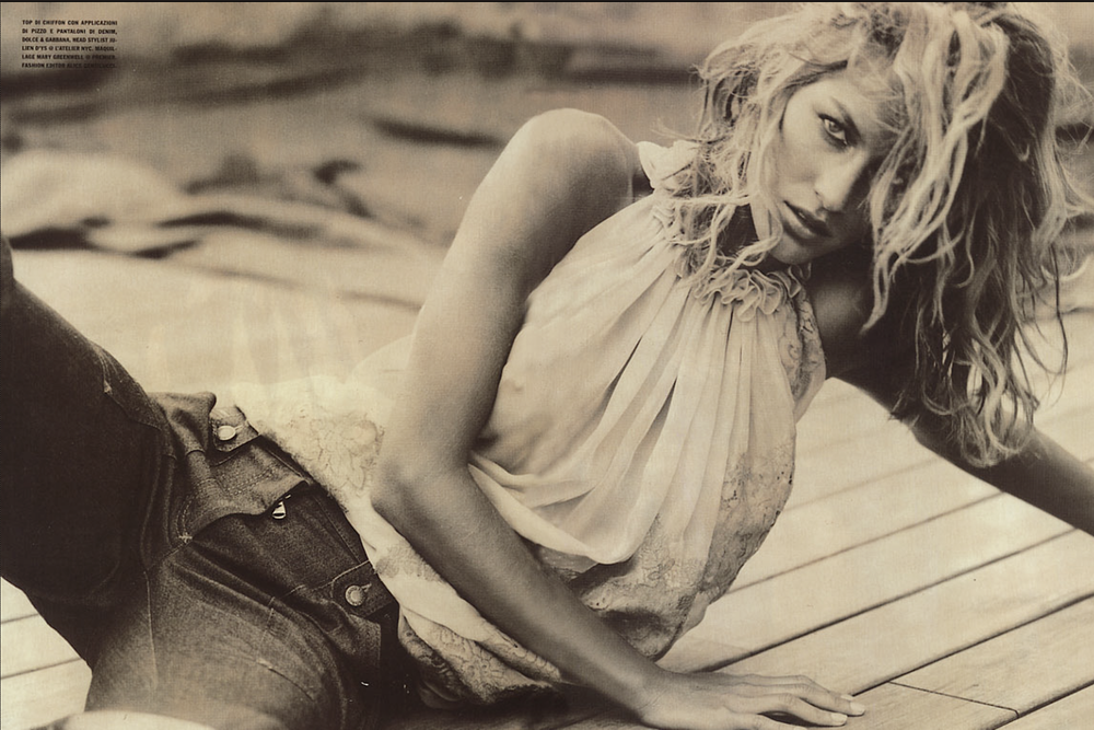 Gisele-Bundchen-by-Paolo-Roversi-Vogue-Italia-February-2002-7.png