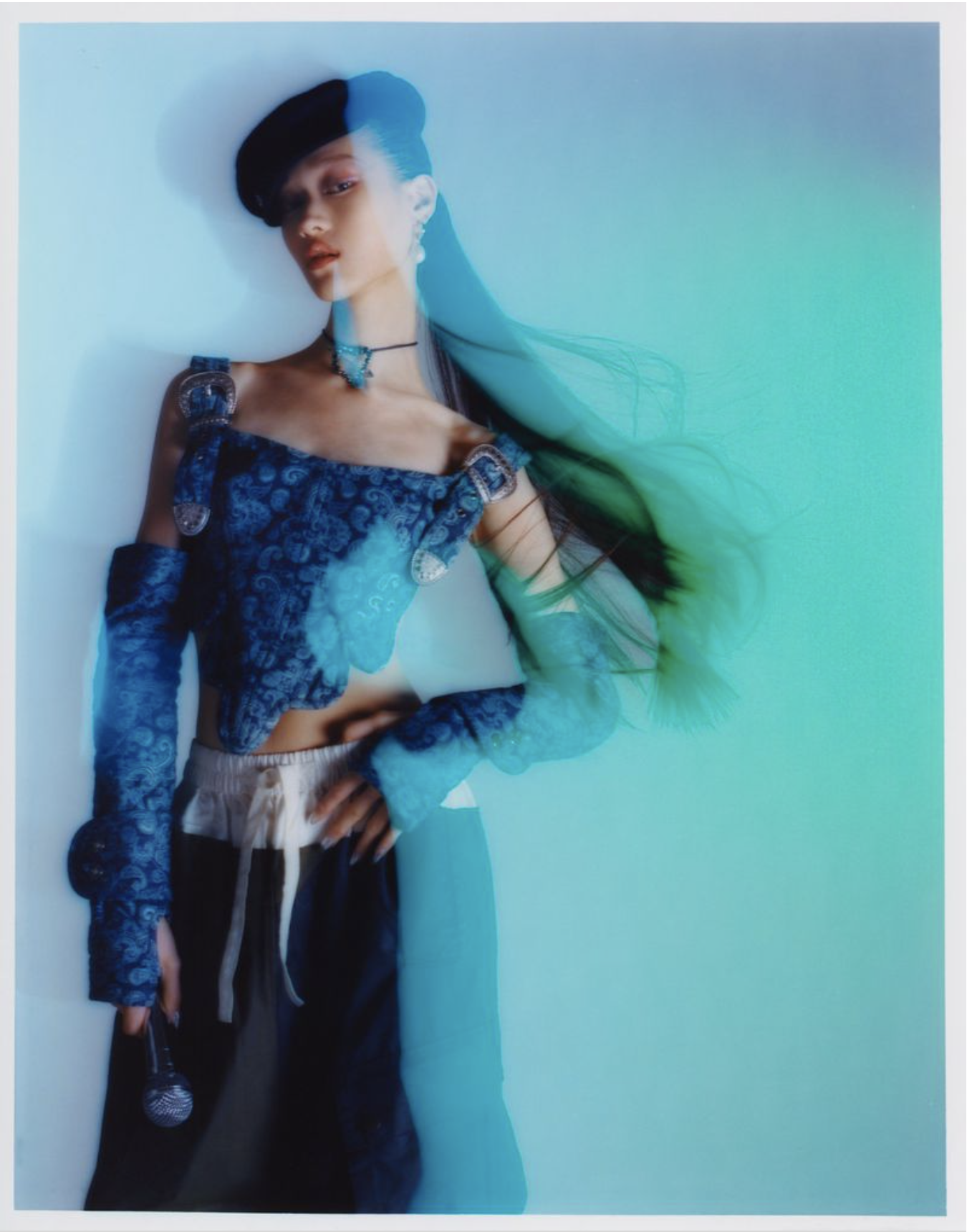 Chloe-Oh-by-Javier-Castan-for-Vogue-Spain-October-2023-13.png
