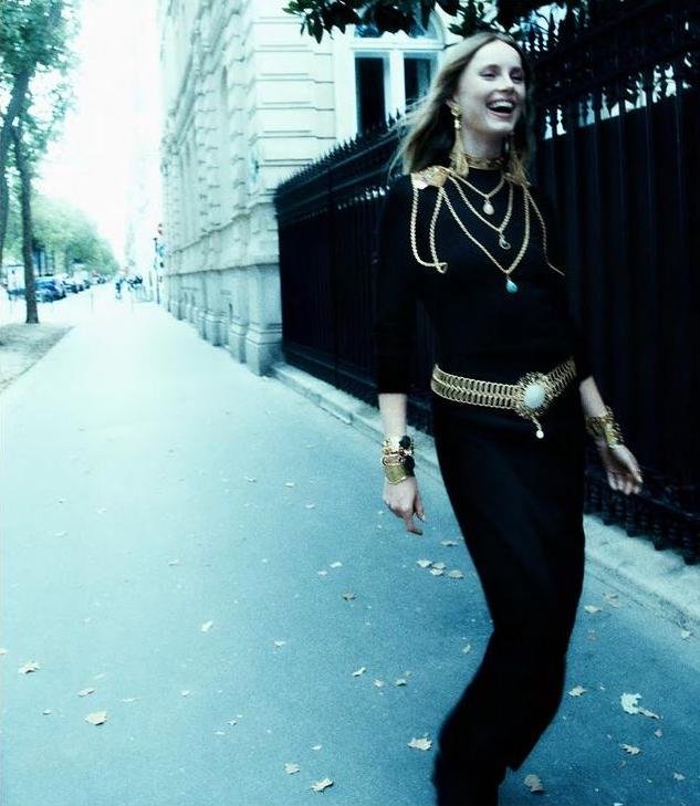Rianne-Van-Rompaey-by-Robin-Galiegue-The Holiday-Magazine-Paris1.jpg
