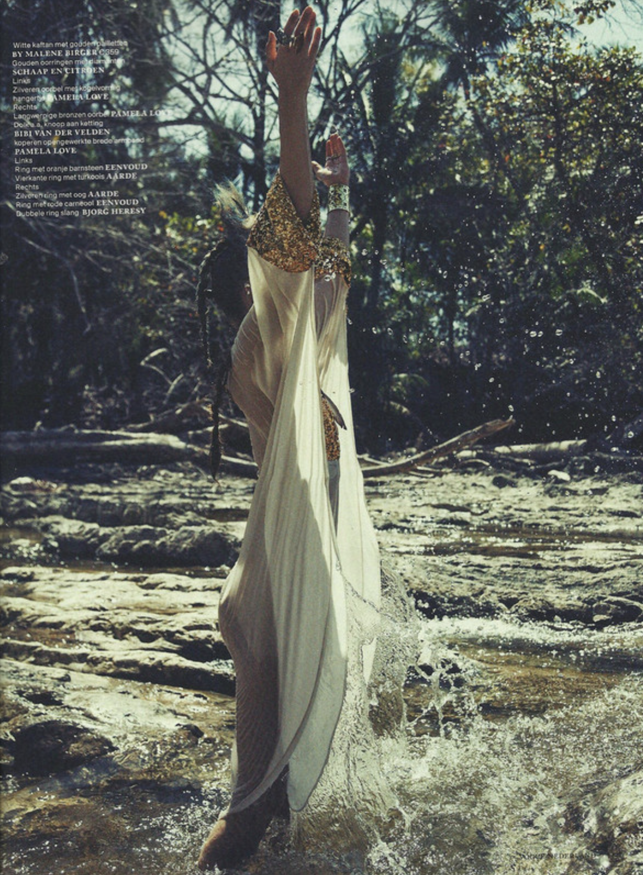 Rianne-Ten-Haken-by-Petrovsky-Ramone-for-Vogue-Netherlands-May-2012-10.png