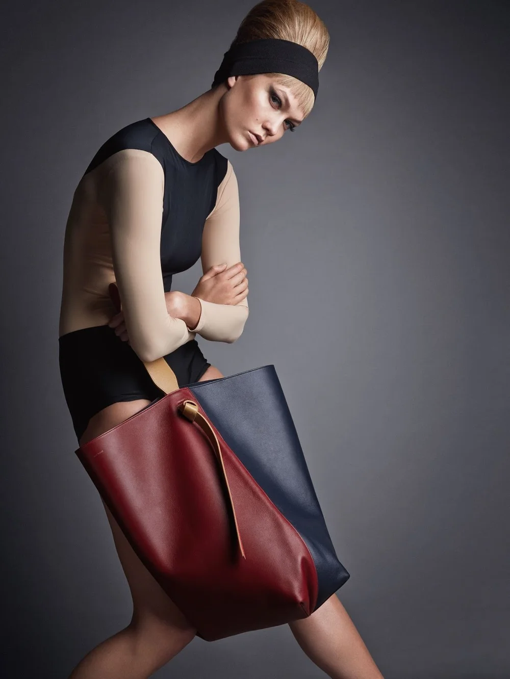 Karlie-Kloss-by-Patrick-Demarchelier-for-Vogue-UK-November-2015-3.jpg