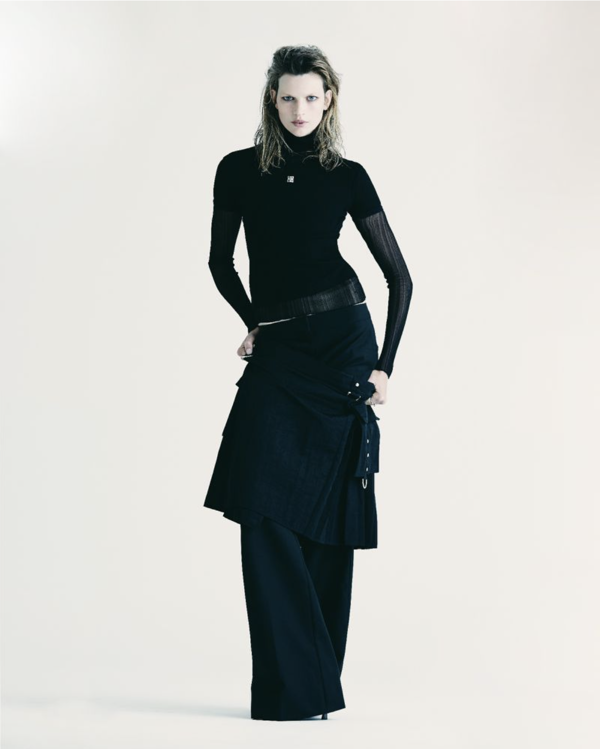 Bette-Franke-by-Jesus-Isnard-Telva-November-2023-9.png