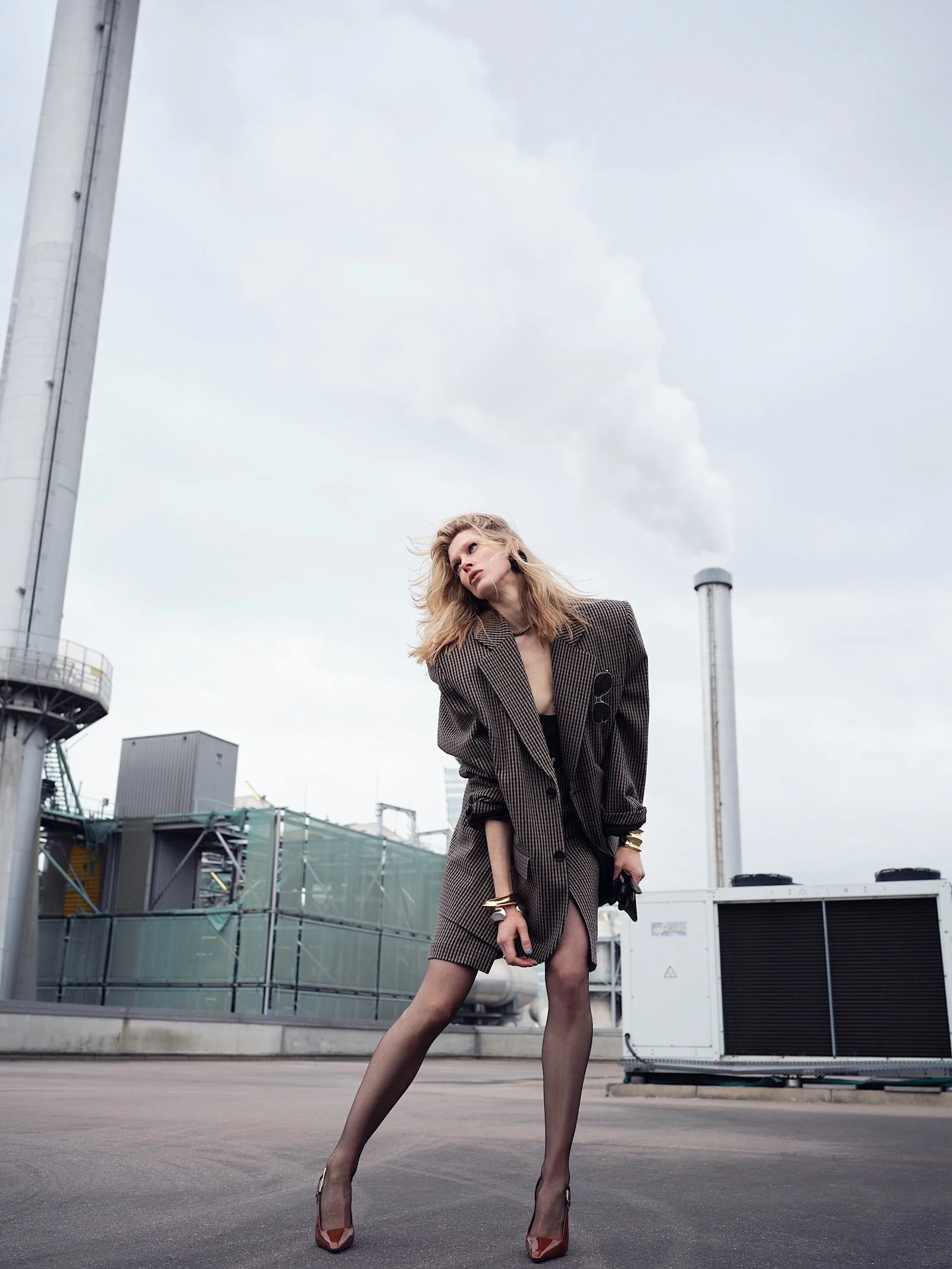 Iselin-Steiro-by-Nathaniel-Goldberg-V-Magazine-144-F2023-8.jpeg