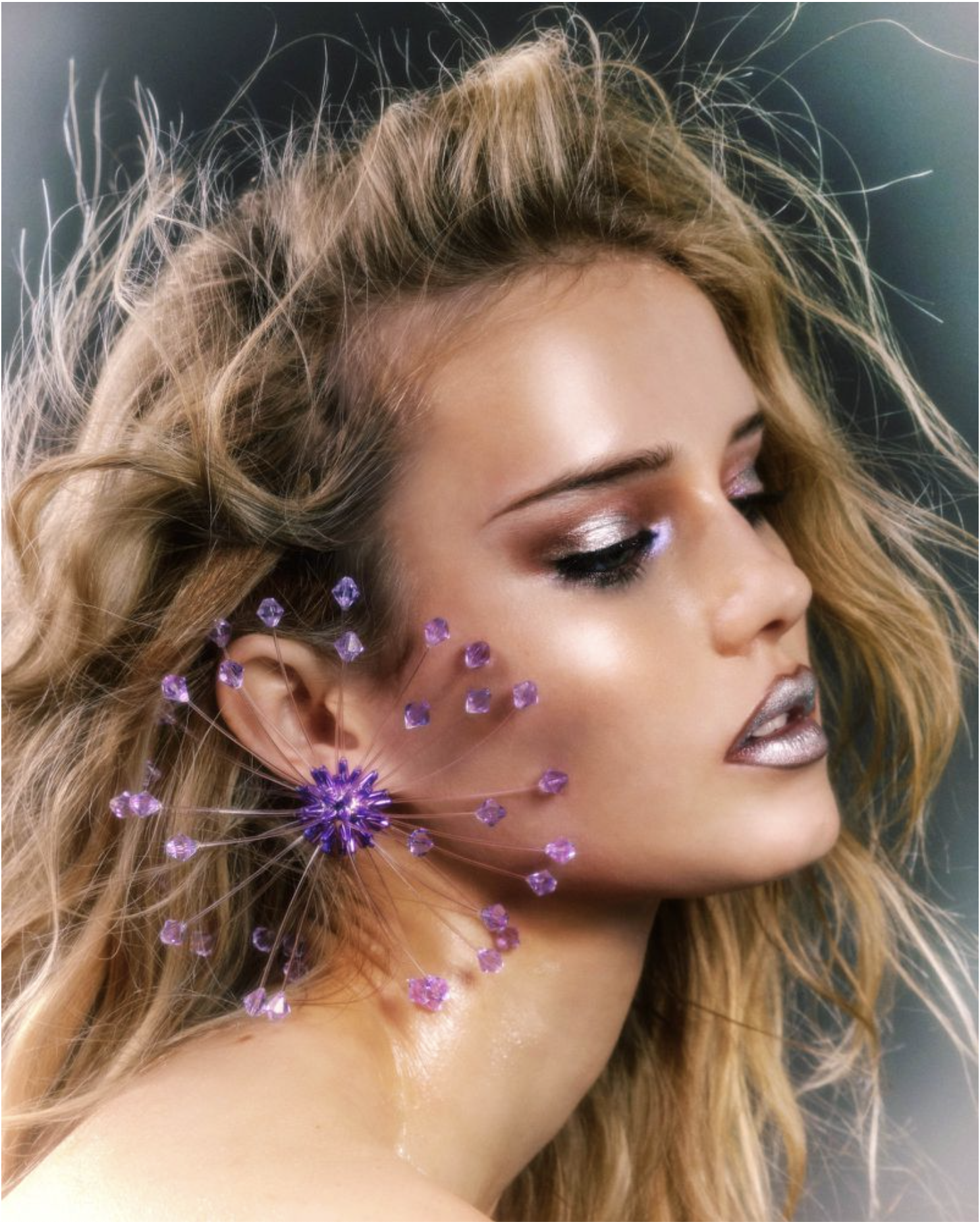 Floor-Vrins-by-Riccardo-Apostolico-Vogue-Hong-Kong-November-8.png
