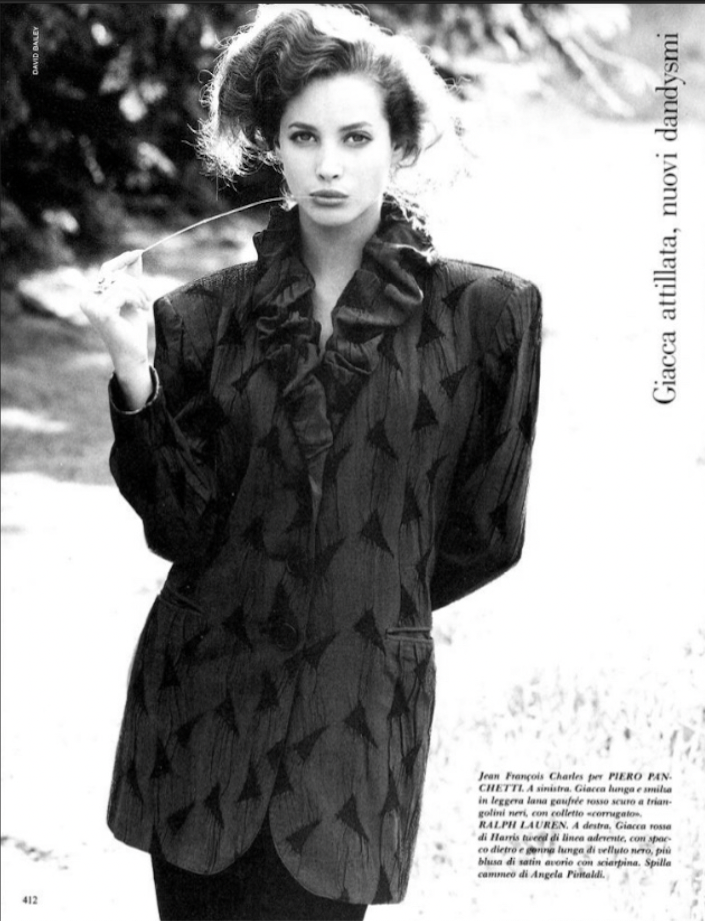 Christy-Turlington-by-David-Bailey-Vogue-Italia-September-1987-15.png
