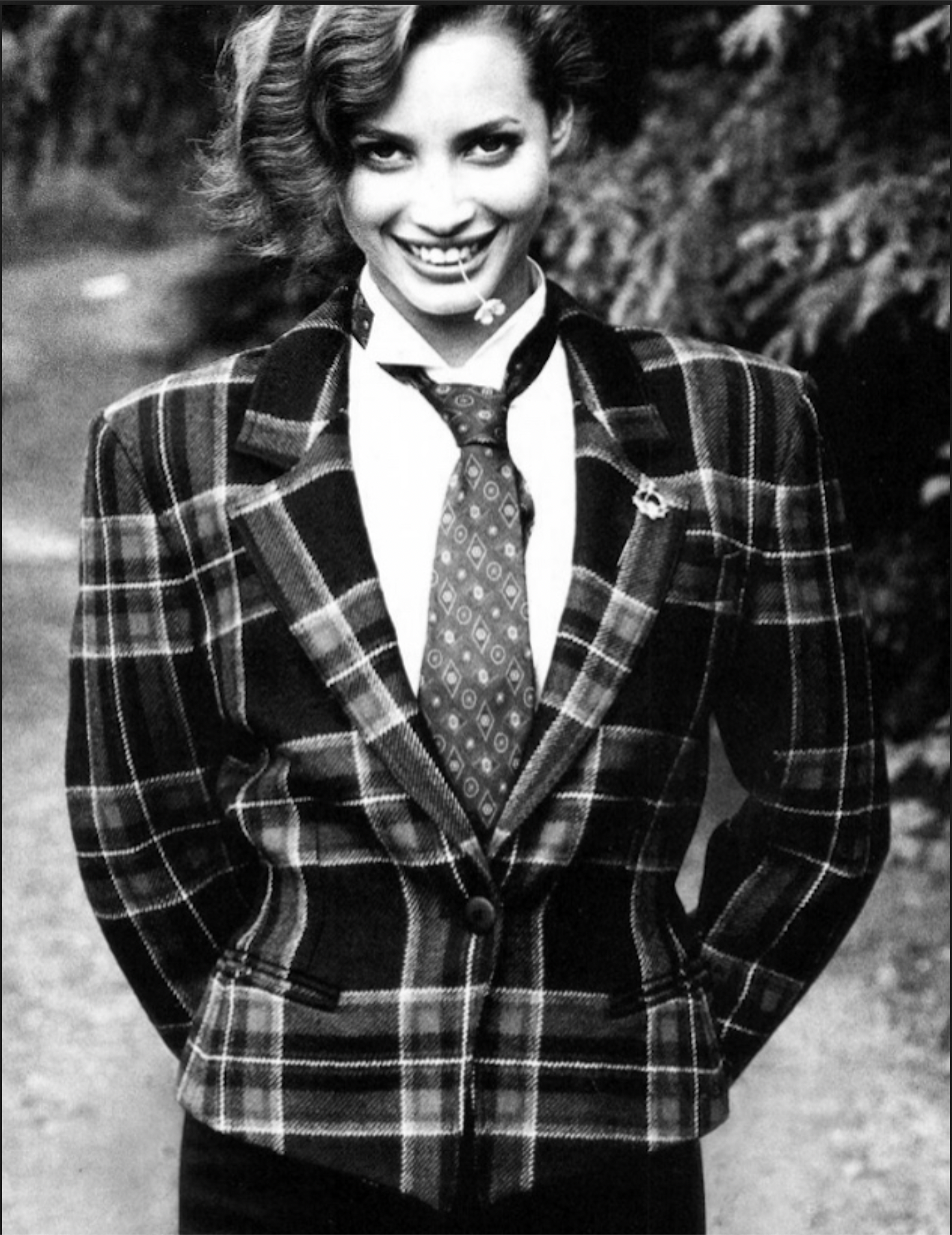 Christy-Turlington-by-David-Bailey-Vogue-Italia-September-1987-111.png