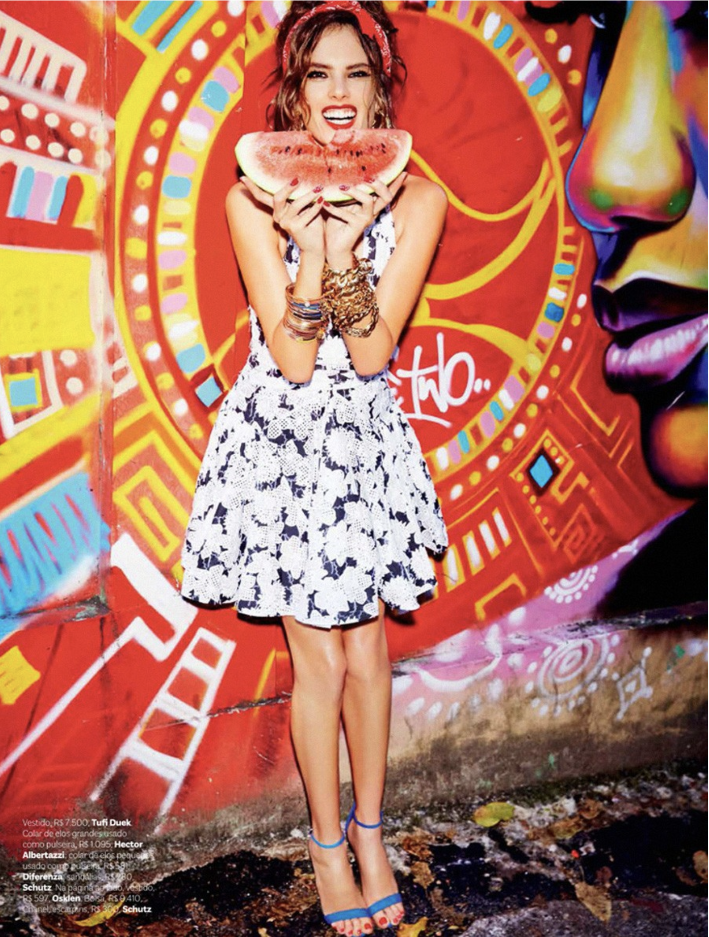 Alessandra-Ambrosio-by-Ellen-Von-Unwerth-Vogue-Brazil-September-2014-17.png
