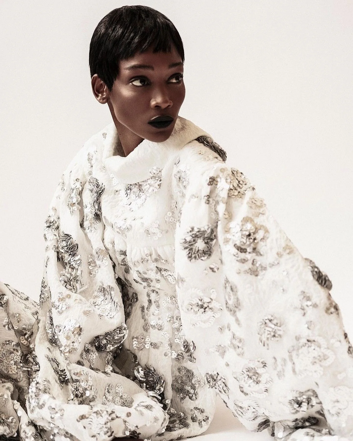 Elibeidy-Dani-by-Juankr-in-Vogue-Arabia-December-2023-14.jpg