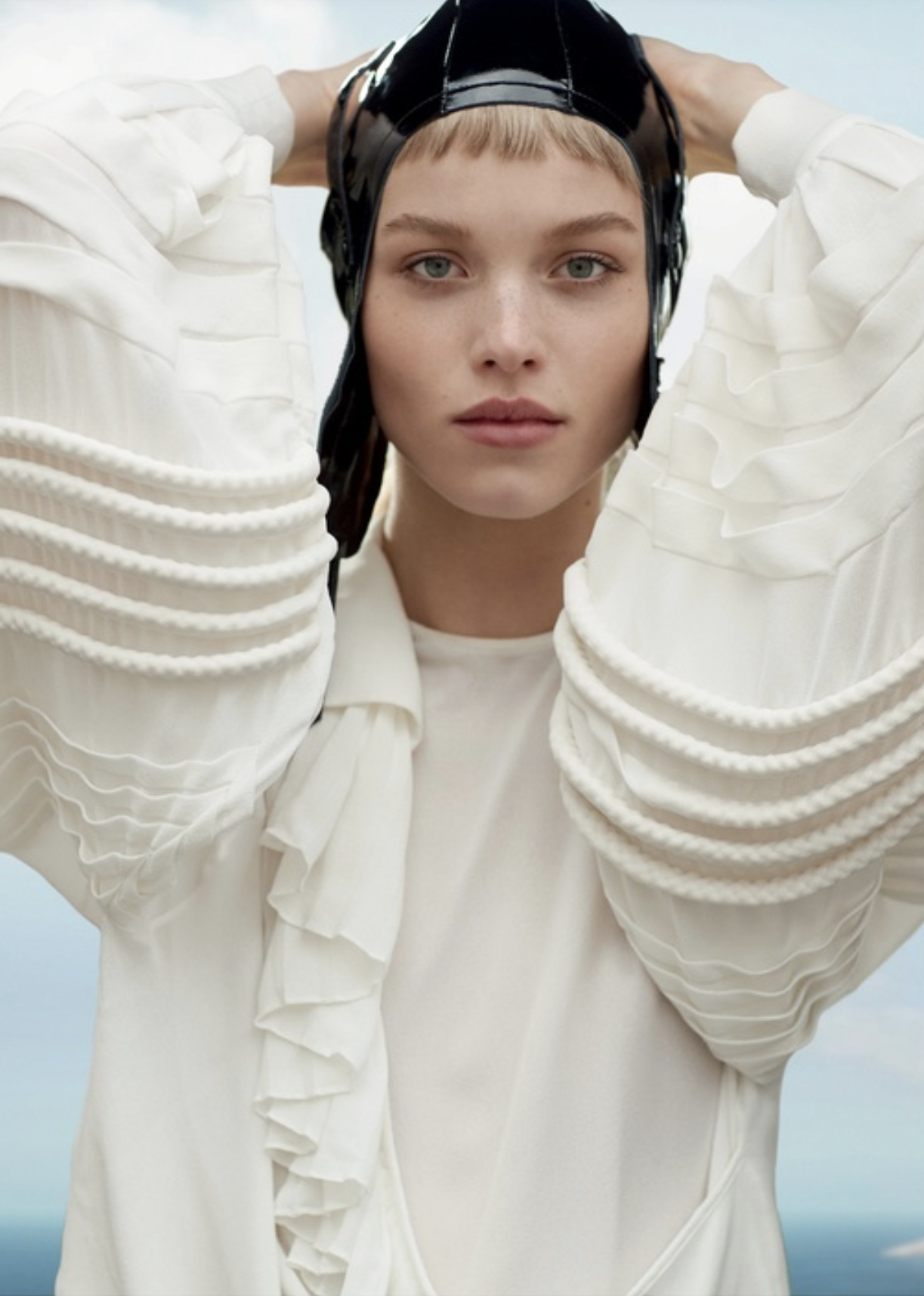 Laurijn-Bijnen-by-Richard-Phibbs-Vogue-Greece-June-2019-2.png