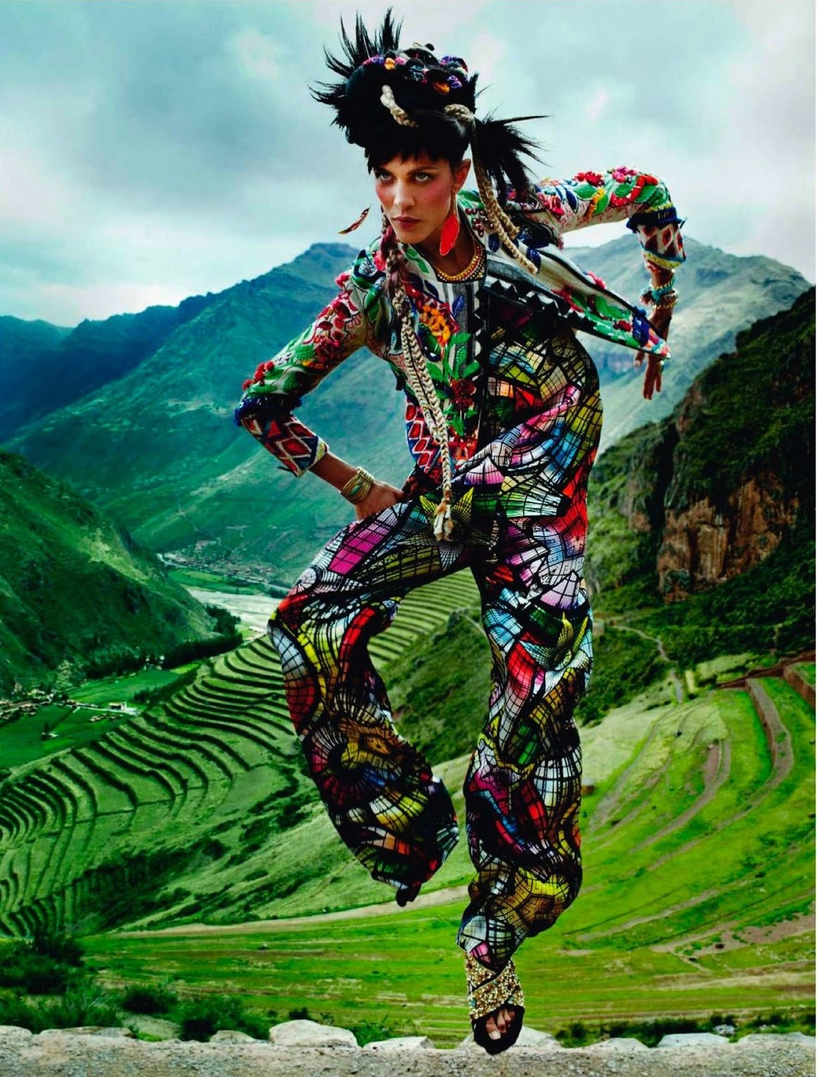 Inca-Style-by-Mario-Testino-Vogue-Paris-April-2013-4.jpeg