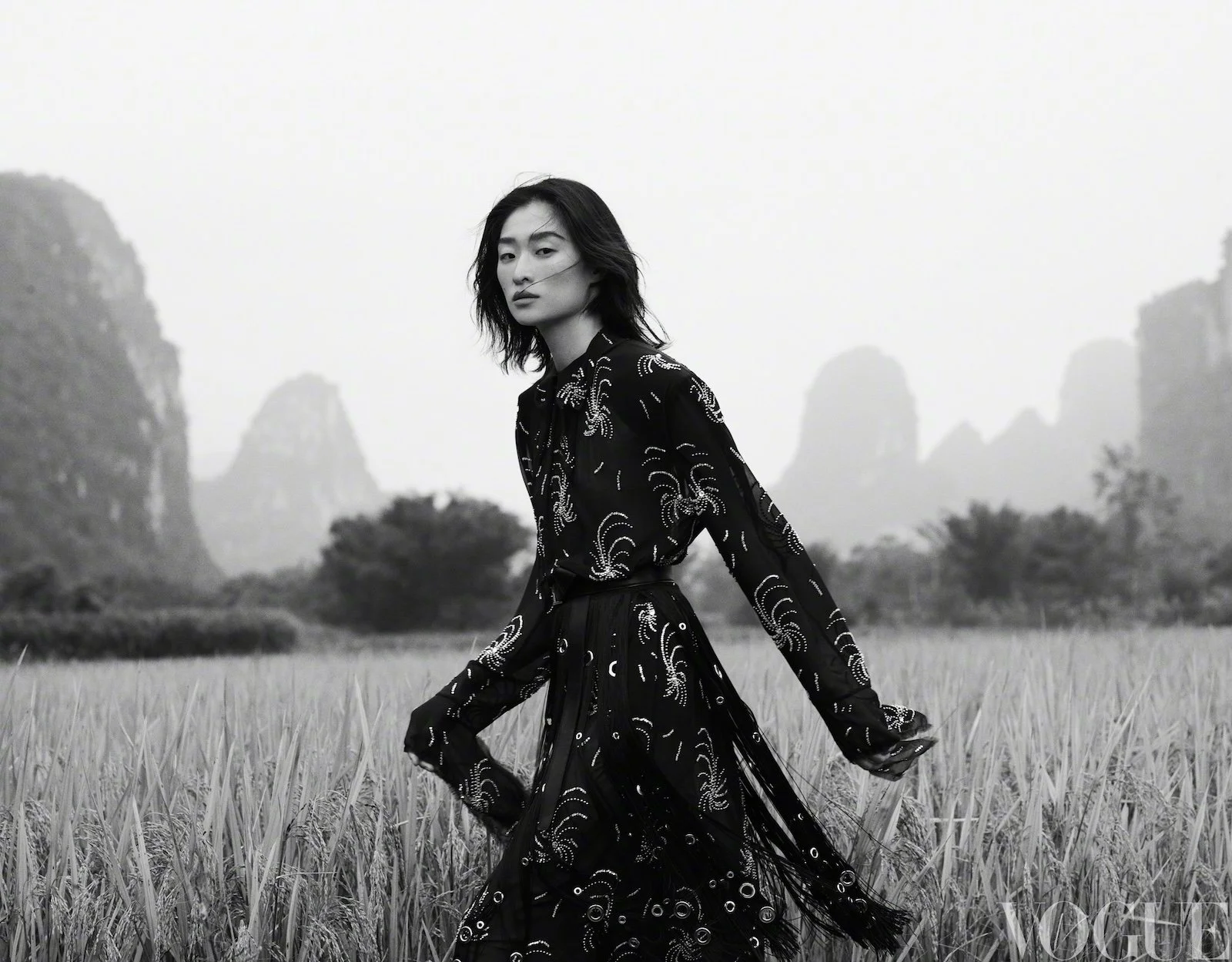 Chu-Wong-by-Huang-jiaqi-Vogue-China-January-2024-2.jpg