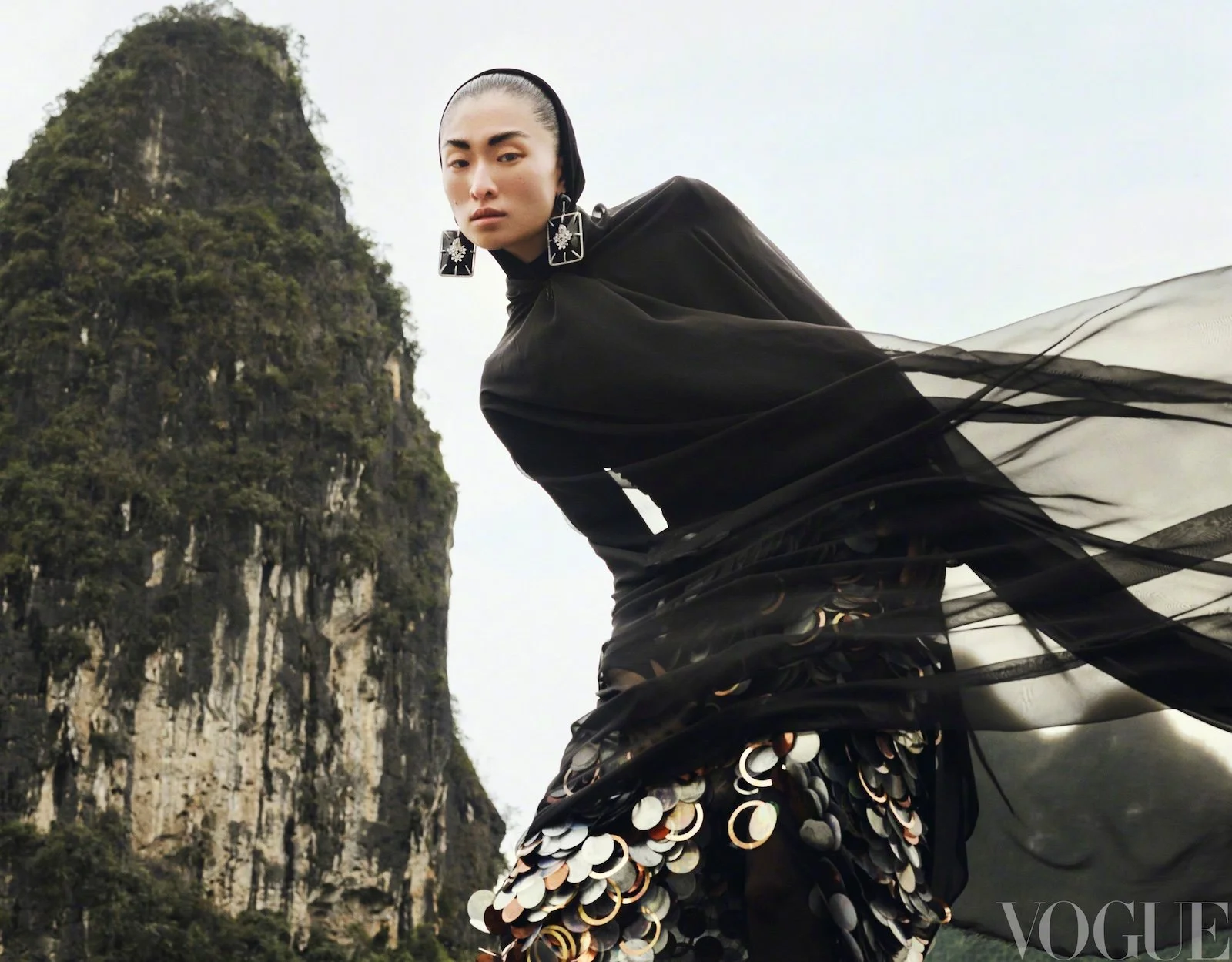 Chu-Wong-by-Huang-jiaqi-Vogue-China-January-2024-9.jpg