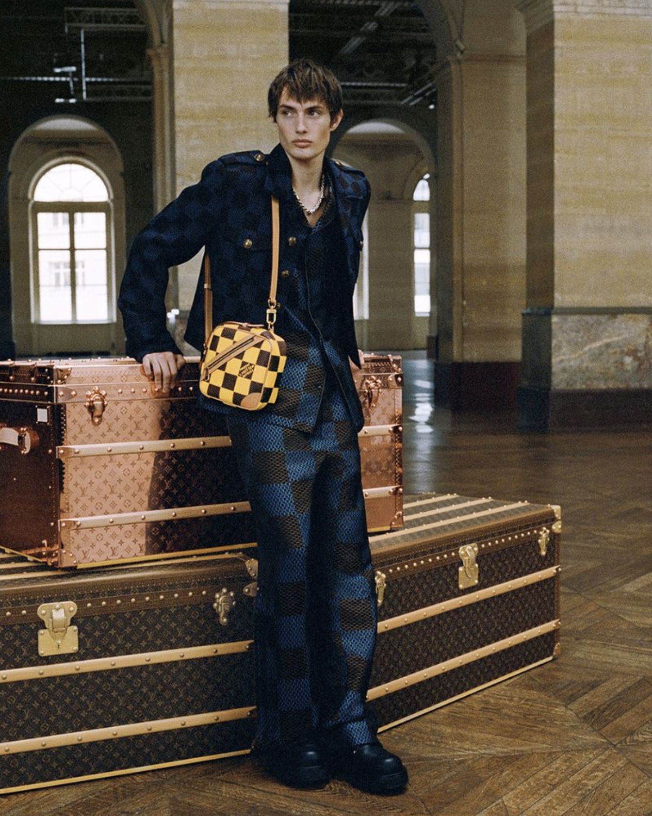 Louis-Vuitton-Men-SS-2024-Lookbook-by-Amit-16.jpg