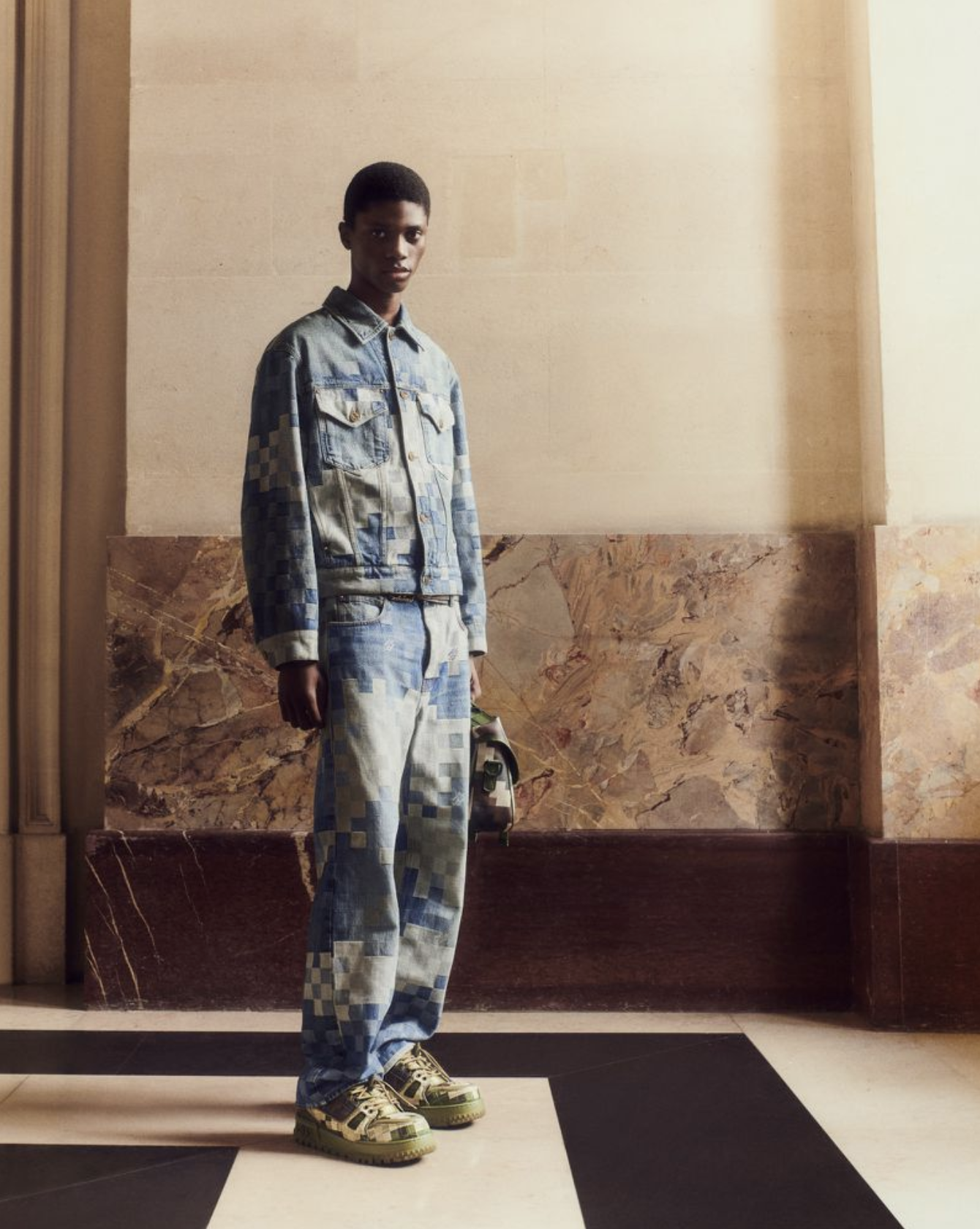 Louis-Vuitton-Men-SS-2024-Lookbook-by-Amit-6.png
