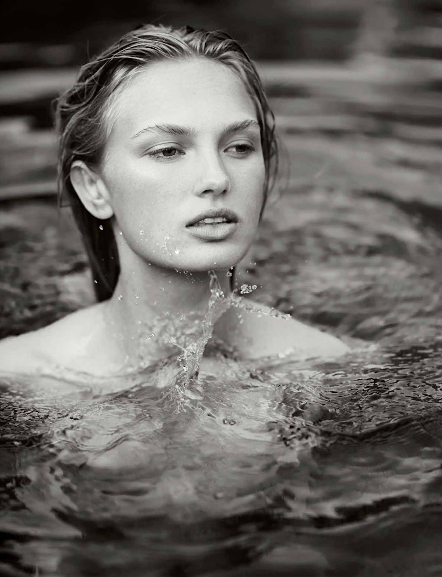 Romee-Strijd-by-Gilles-Bensimon-Maxim-October-2016-3.png