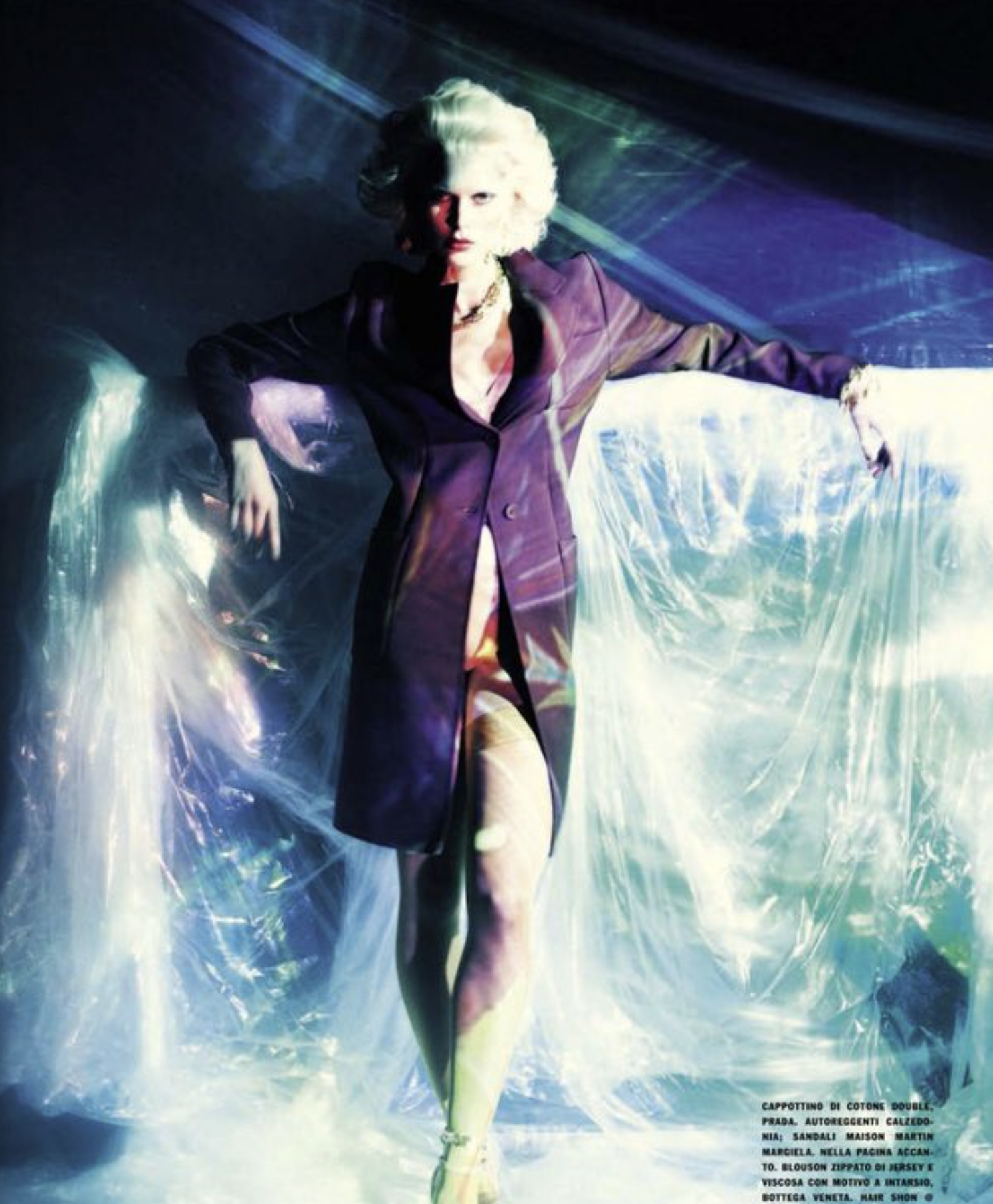 Iselin-Steiro-by-Paolo-Roversi-Vogue-Italia-December-2012-2.png