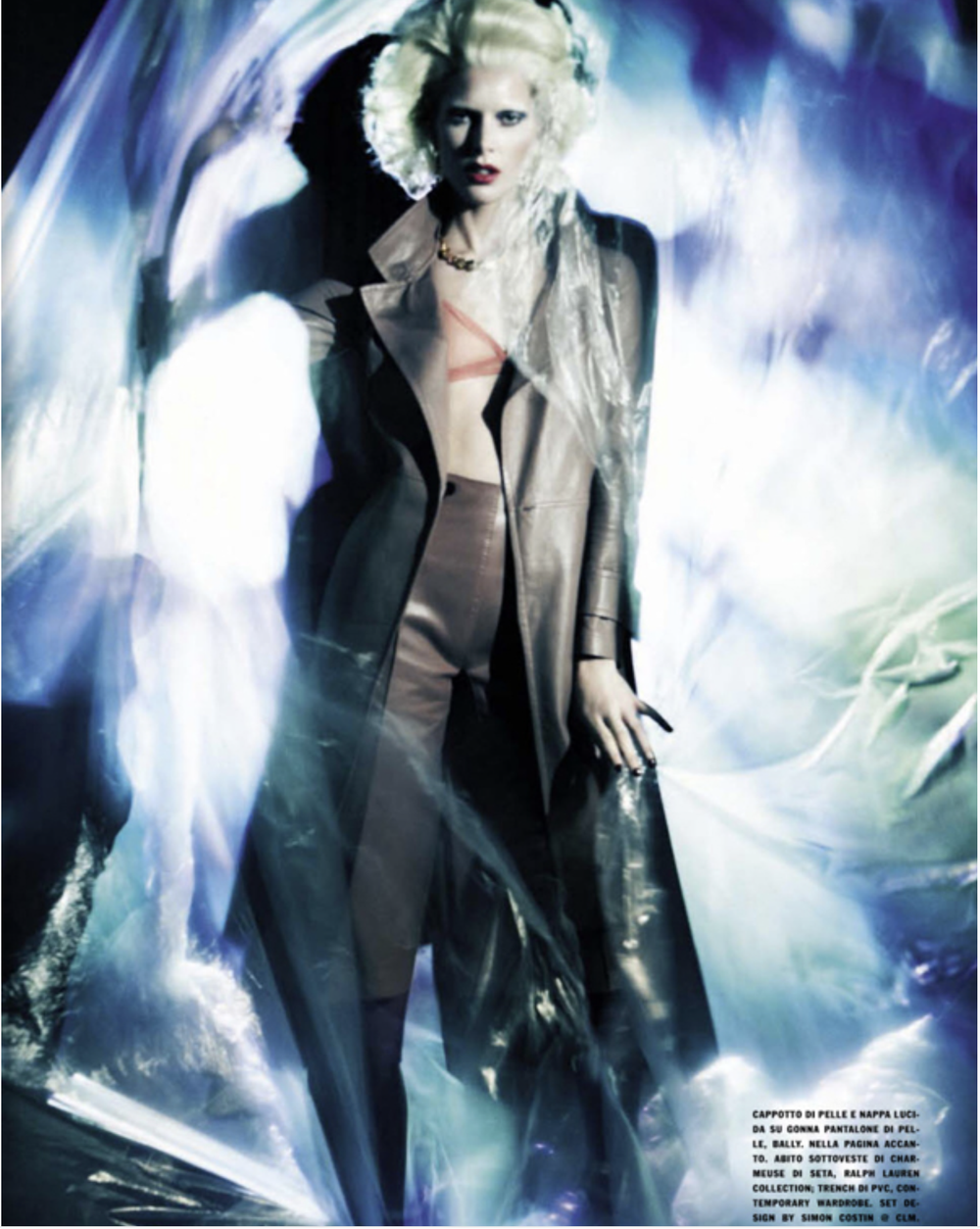 Iselin-Steiro-by-Paolo-Roversi-Vogue-Italia-December-2012-6.png