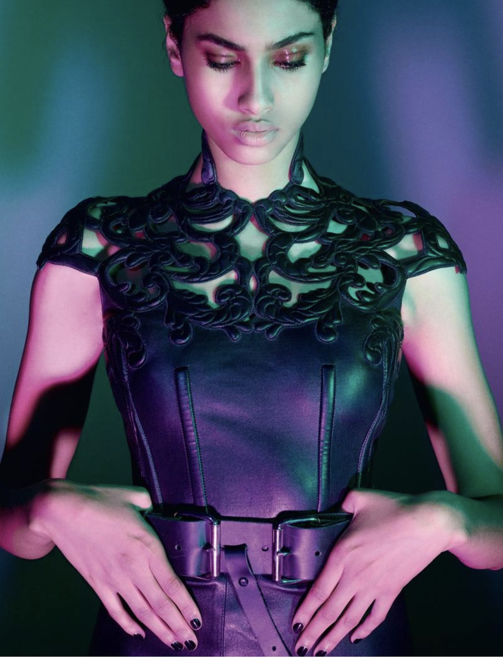 Imaan-Hammam-Numero-October-2014-Jean- Baptiste-Mondino-4.png