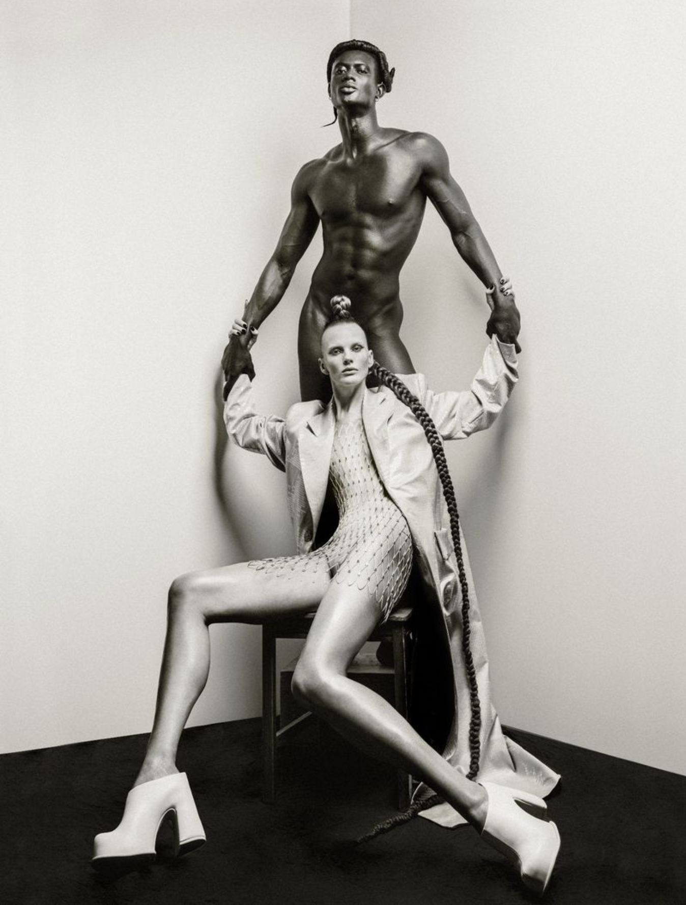 Anne-Vyalitsyna-by-Petros-Kouiouris-Numéro-Netherlands-January-2024-12.png