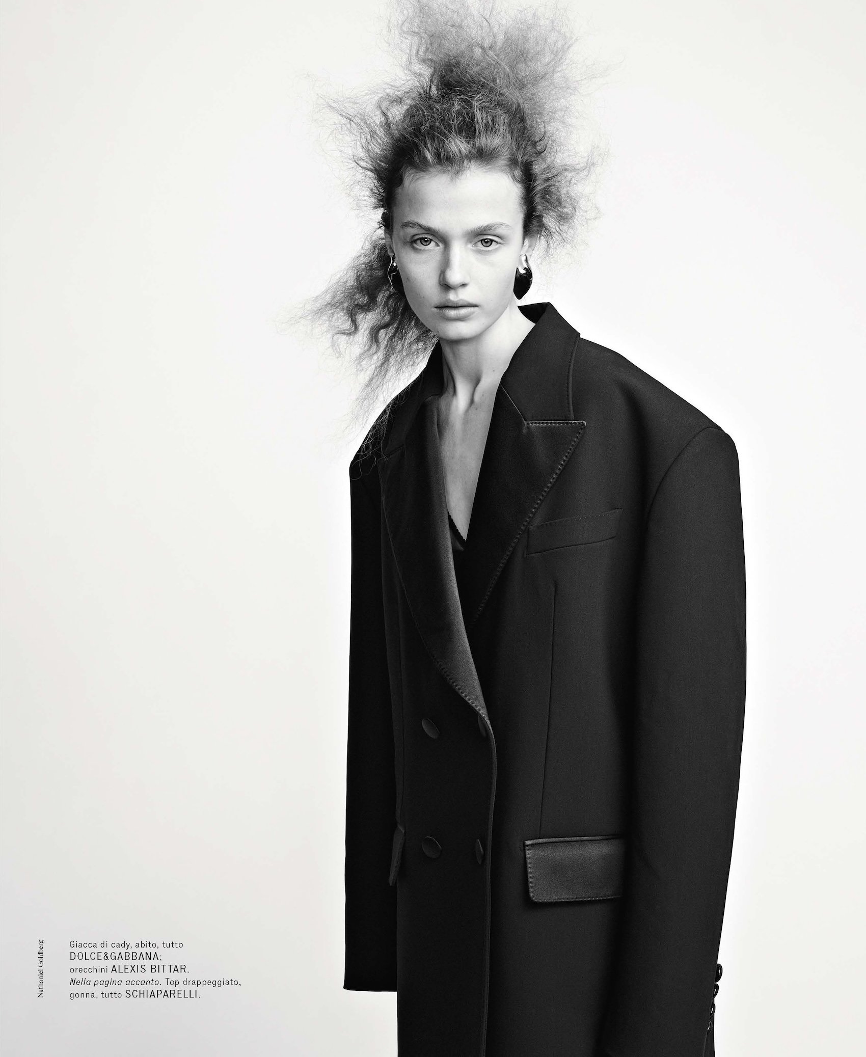Elle-Mccutcheon-by-Nathaniel-Goldberg-Harpers-Bazaar-Italia-February-2024-12.jpg