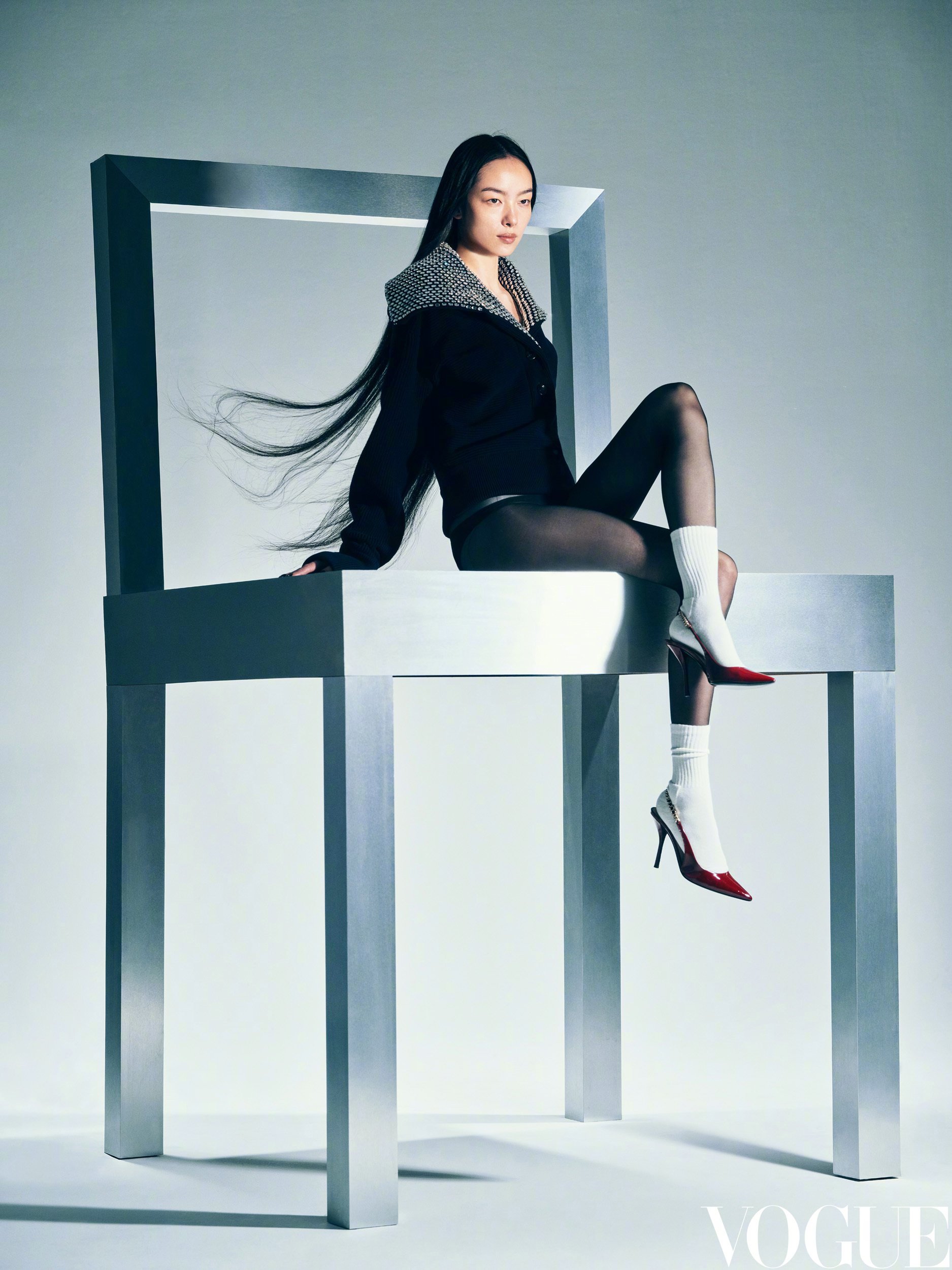 FeiFei-Sun-by-Zoey-Grossman-Vogue-China-March-2024-4.jpeg