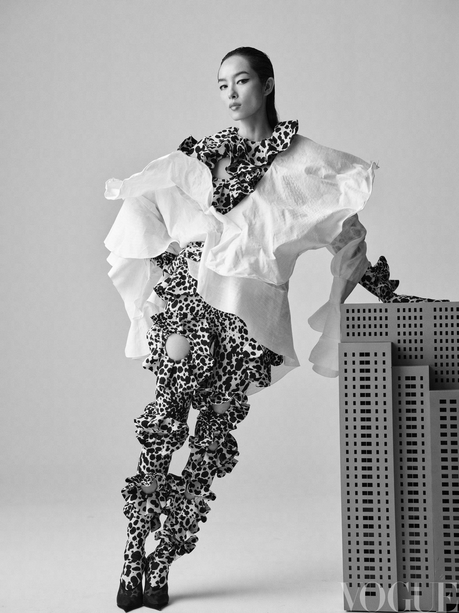 FeiFei-Sun-by-Zoey-Grossman-Vogue-China-March-2024-10.jpeg