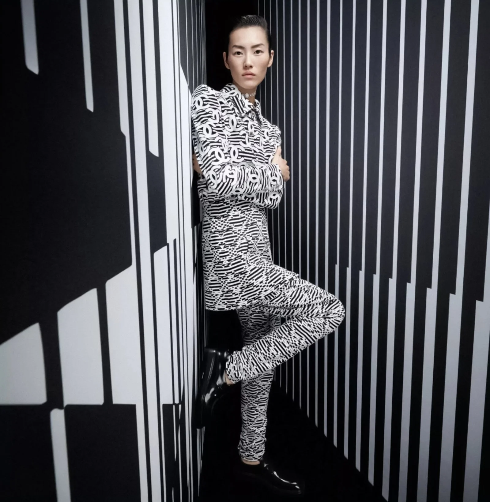 Vogue Paris March 2024 Closes In On Liu Wen's Graphic Fashion Domination