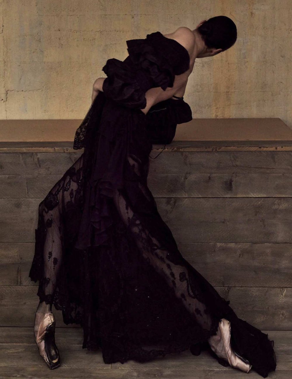 Luigi-Iango-Vogue-Germany-July-2018-1.jpeg