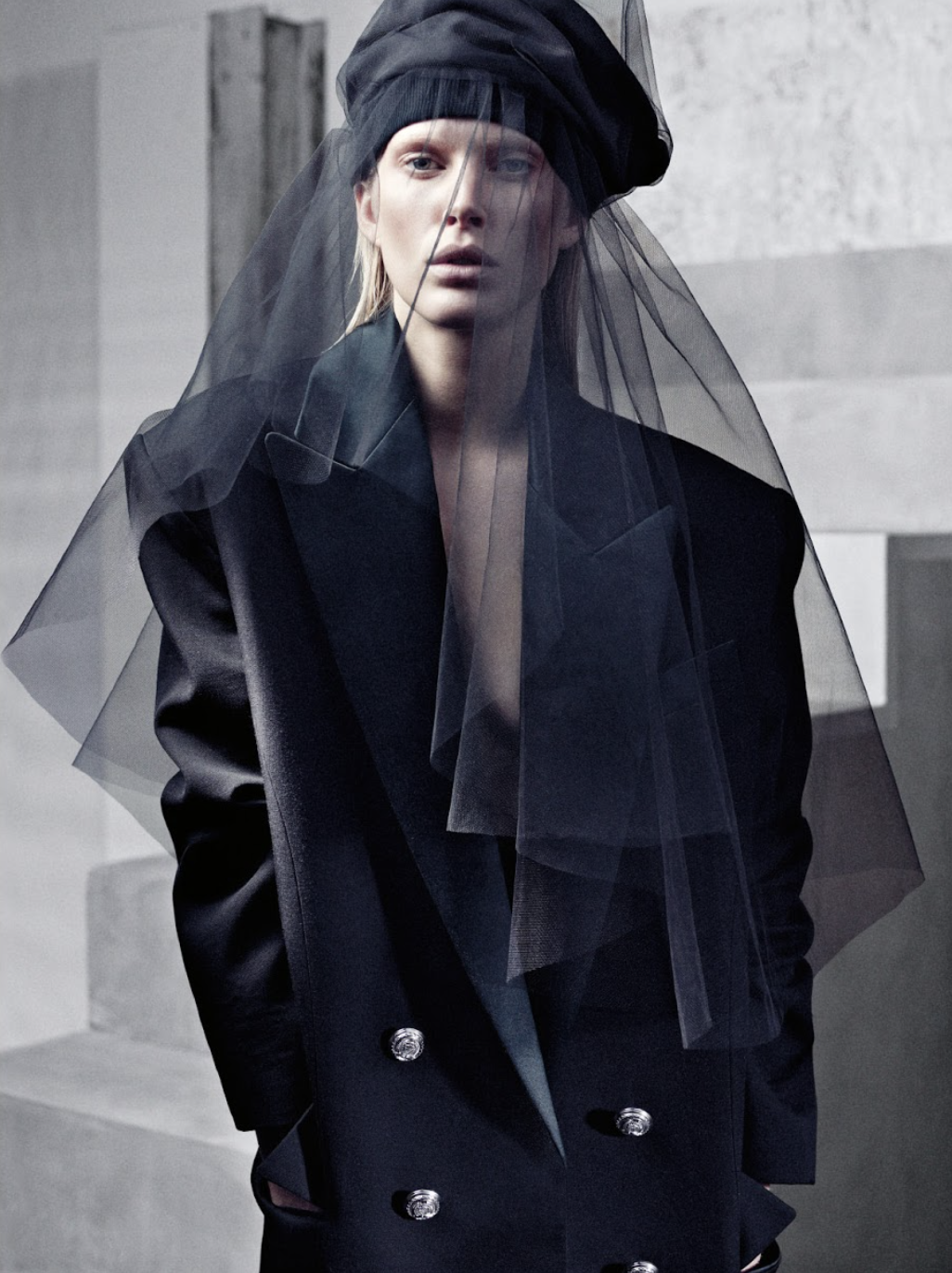 Iselin-Steiro-by-Craig-McDean-Vogue-UK-March-2013-11.png