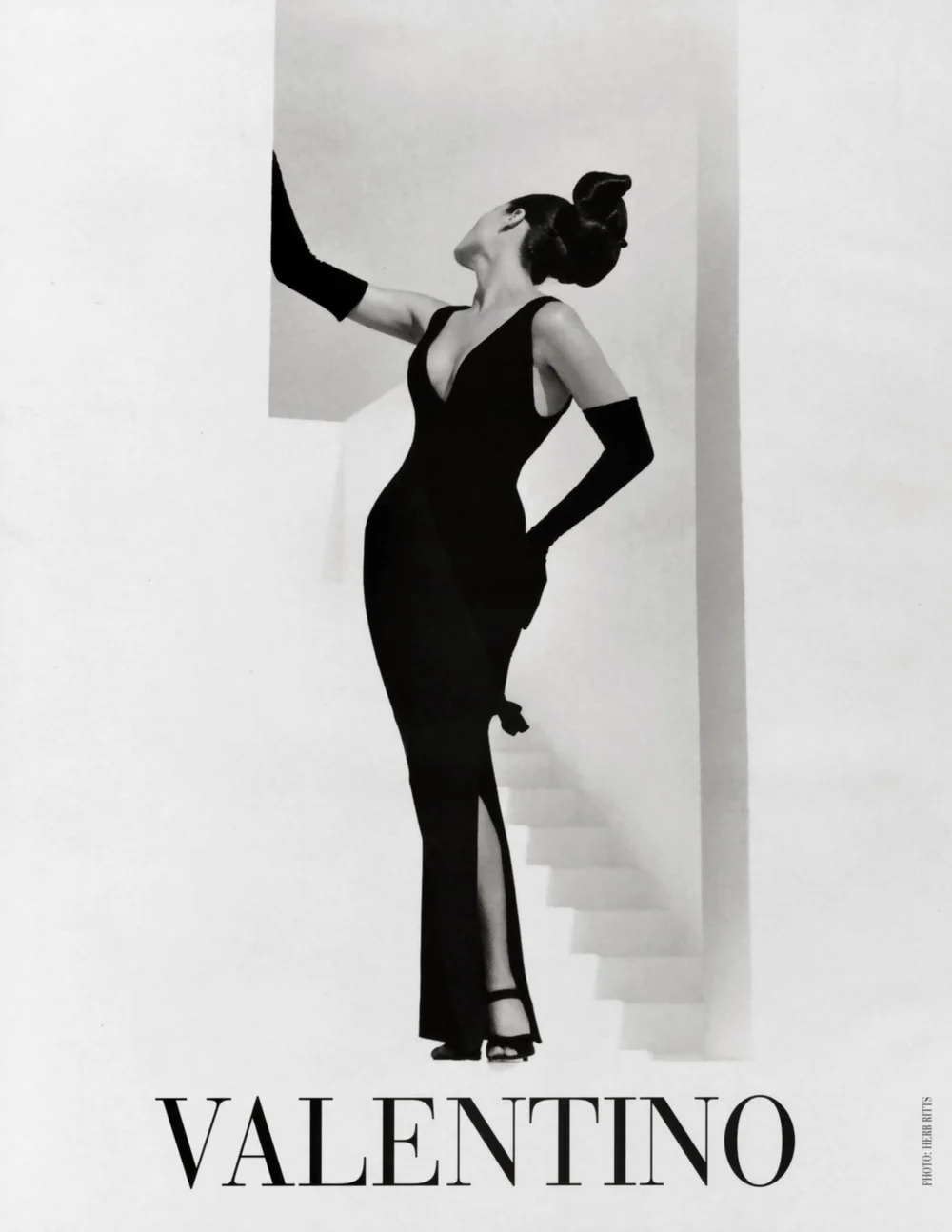 C-Christy-Turlington-by-Herb-Ritts-Vanity-Fair-US-September-1995-Valentino-13.jpeg