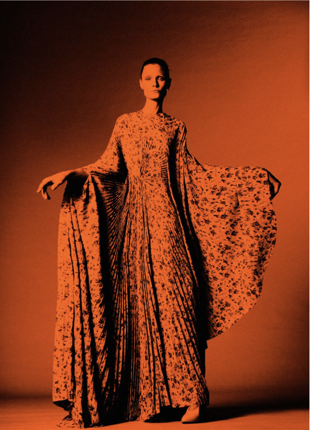 Constance Jablonski Poses in Fluid Elegance Lensed by Jesus Isnard for Telva Magazine