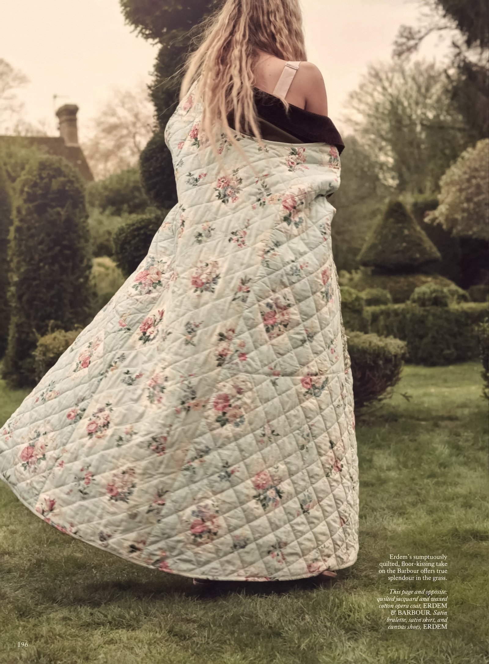 Lila-Moss-by-Daniel-Jackson-Vogue-UK-April-2024-5.jpeg