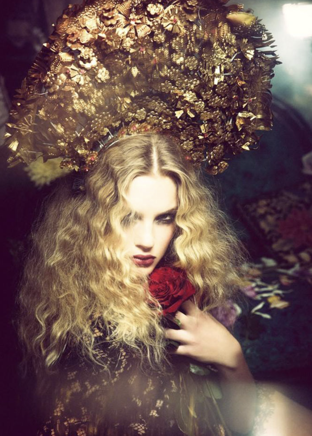Ellen-von-Unwerth-Vogue-Japan-June-2015-5.png