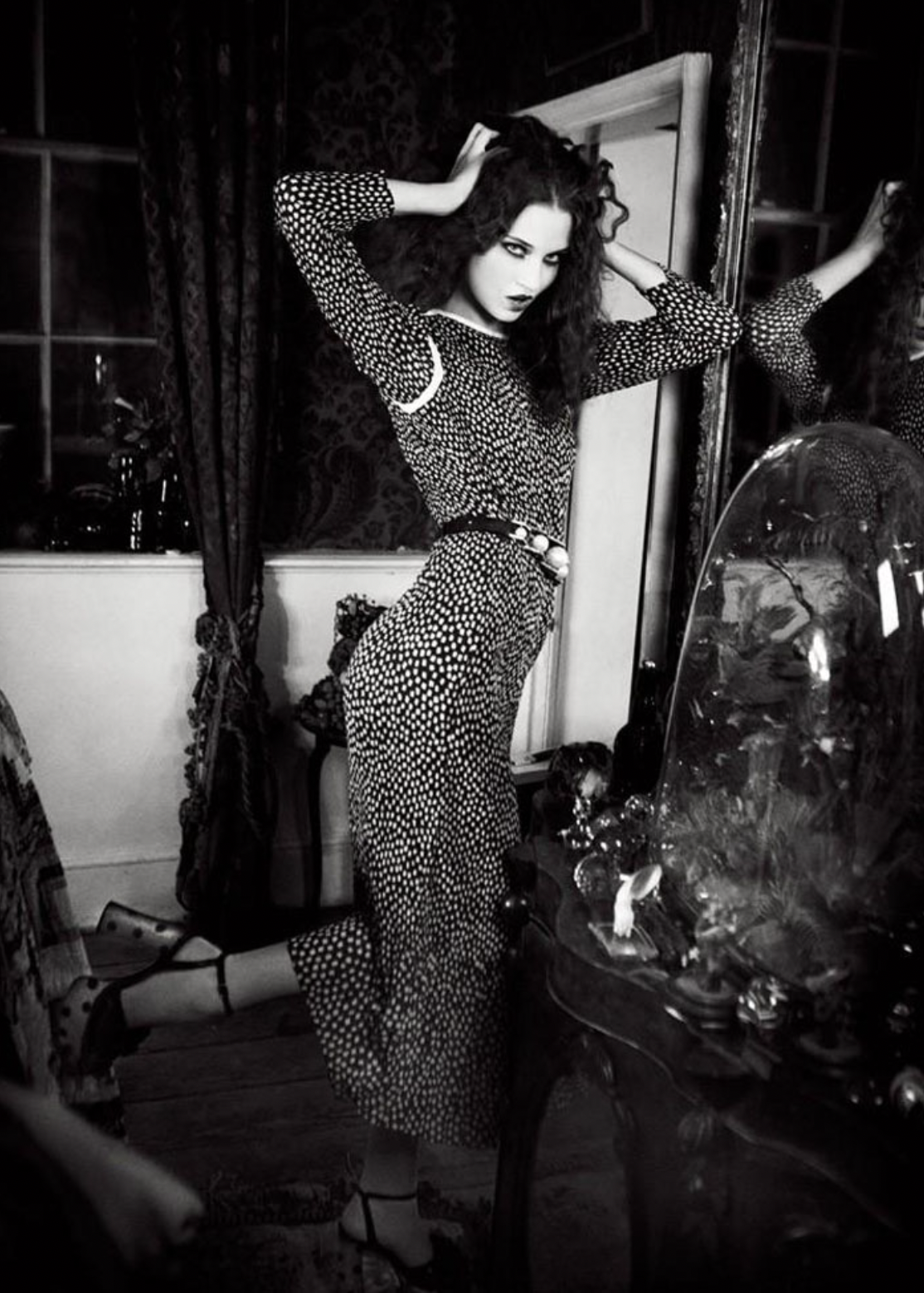 Ellen-von-Unwerth-Vogue-Japan-June-2015-8.png