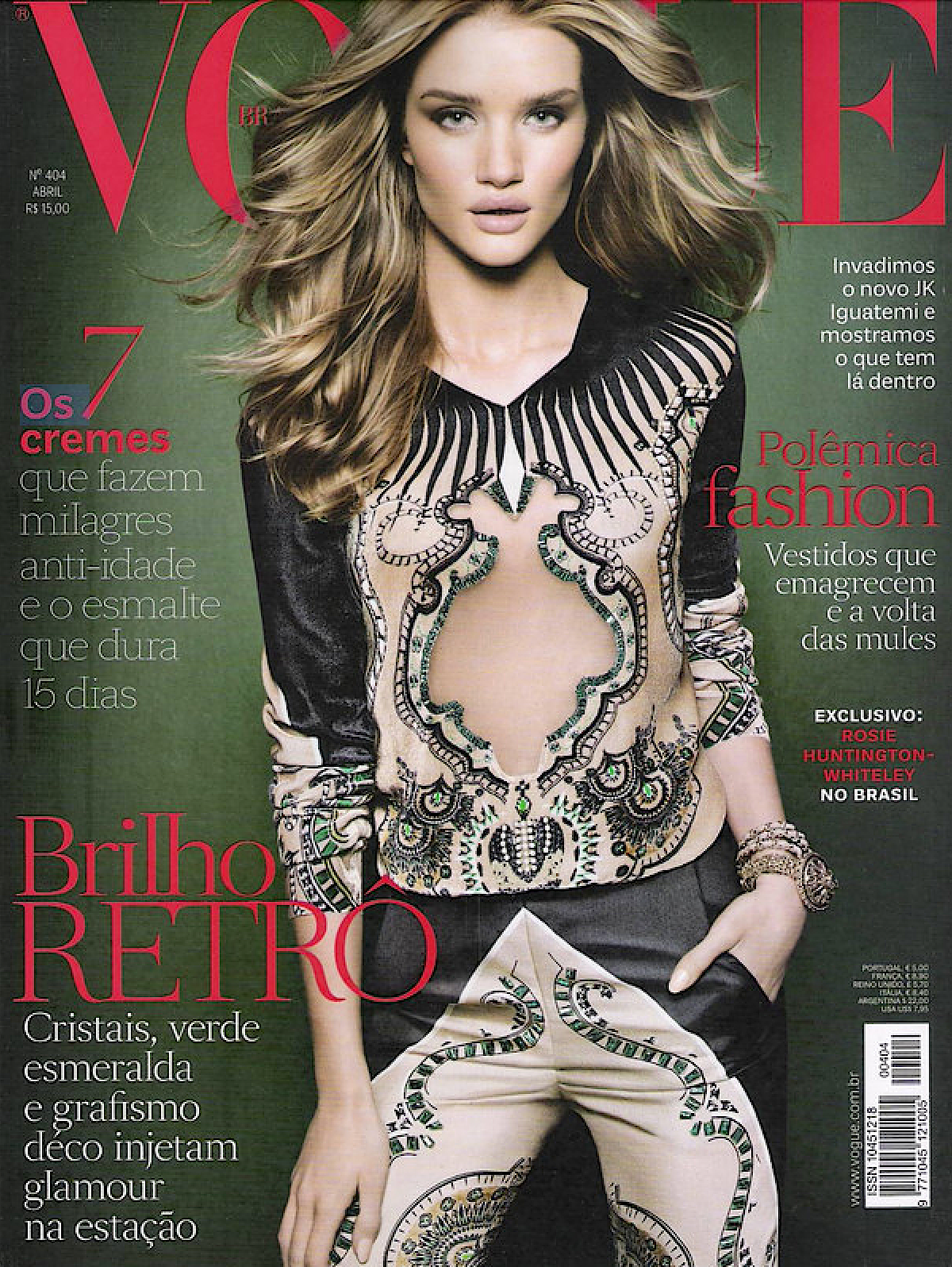 Rosie-Huntington-Whiteley-by-Henrique-Gendre-Vogue-Brazil-July-2012-3.png