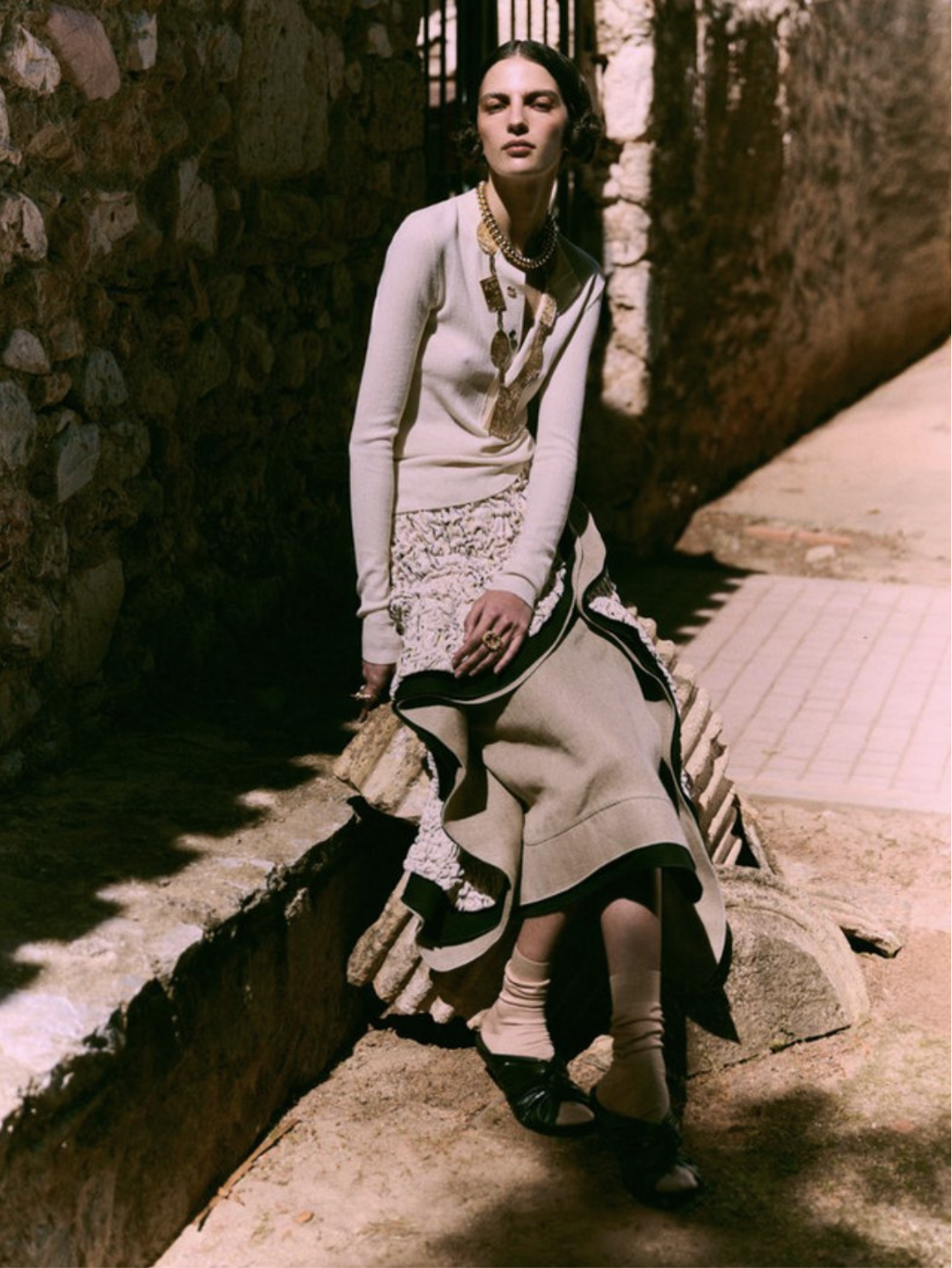 Africa-Garcia-by-Thanassis-Krikis-Vogue-Greece-May-2024-8.png