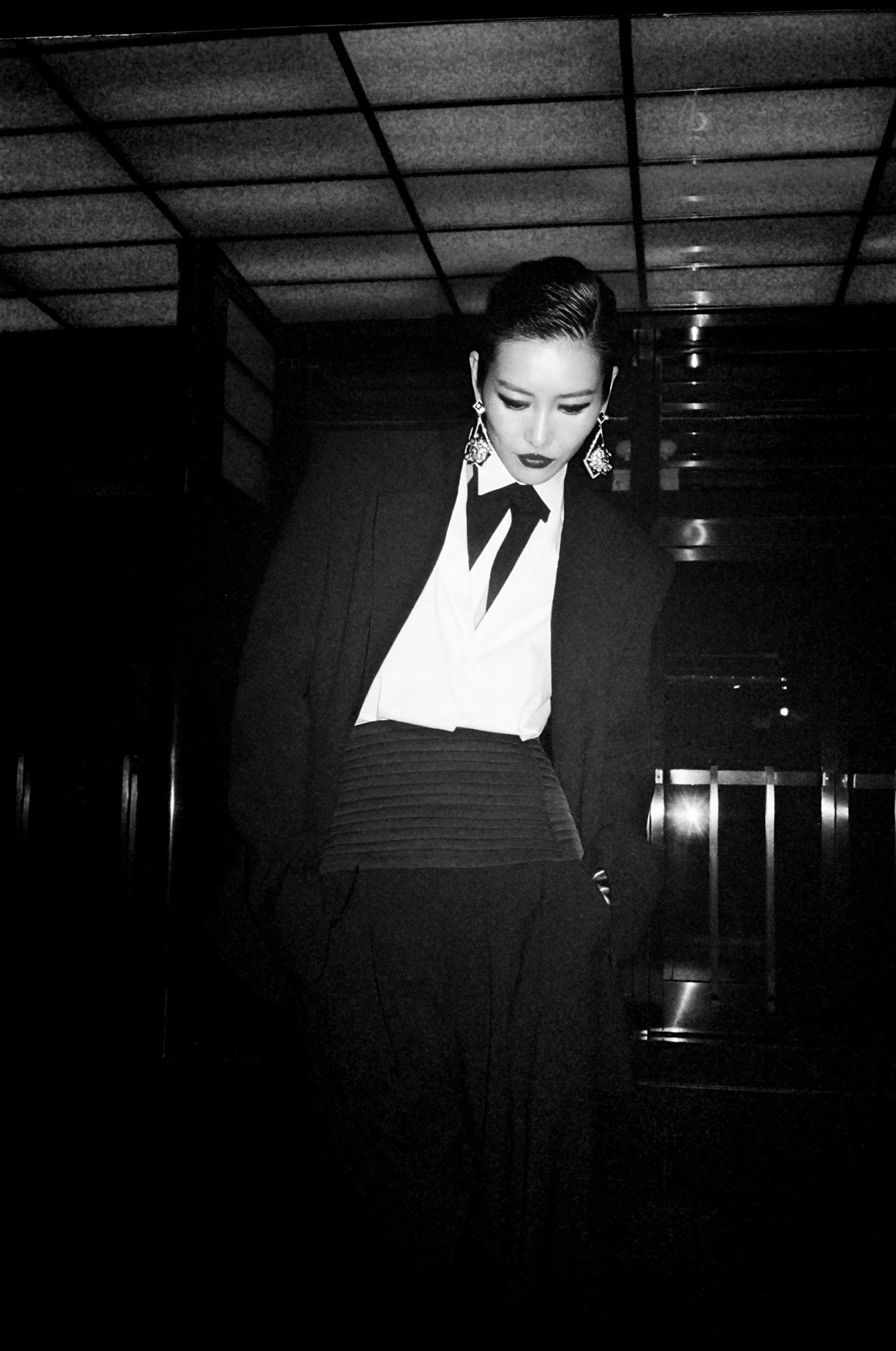 Liu-Wen-by-Wing-Shya-Vogue-China-June-2024-15.jpeg