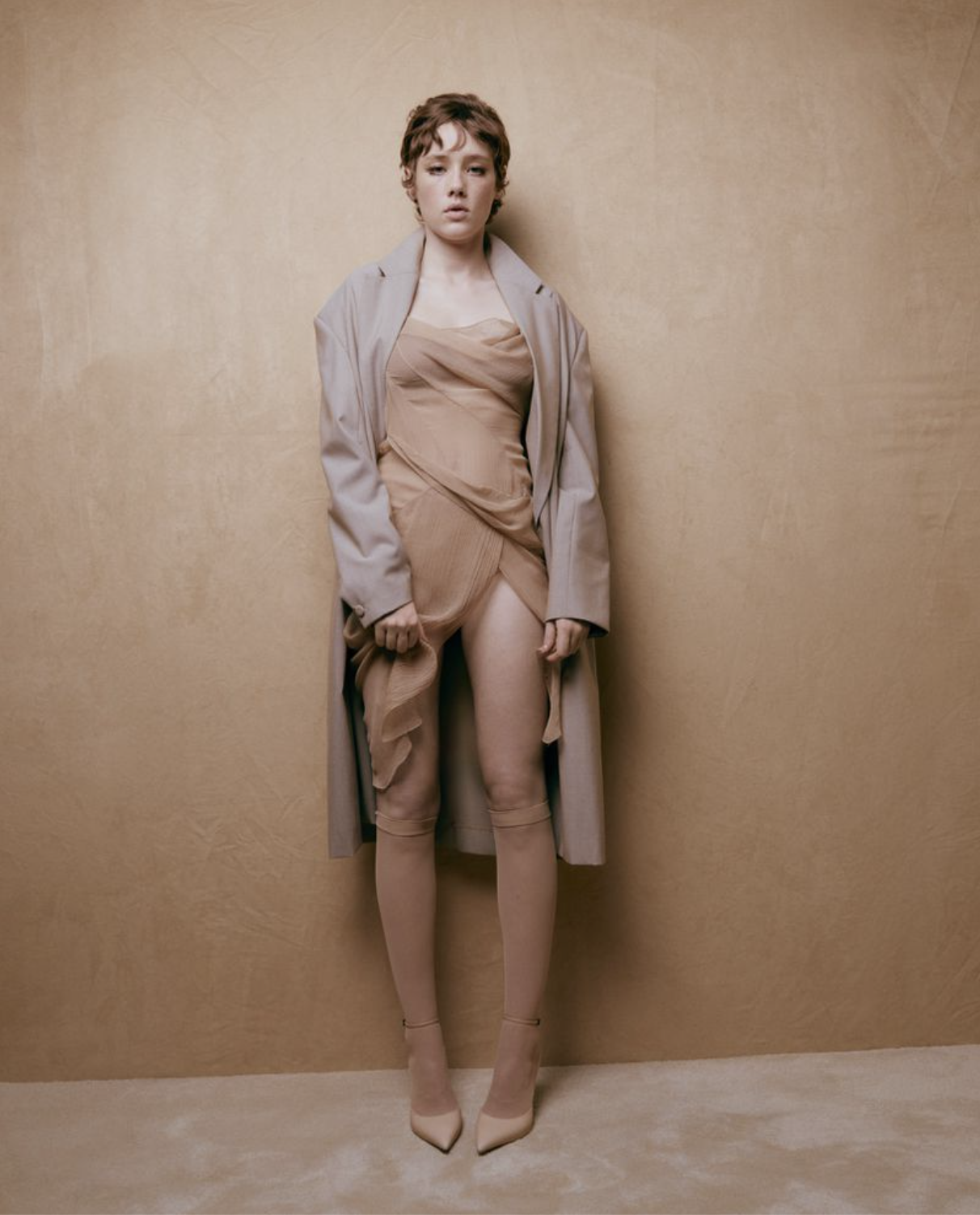 Annabelle-Weatherly-by-Guen-Fiore-Harper's-Bazaar-Italia-May-2024-9.png