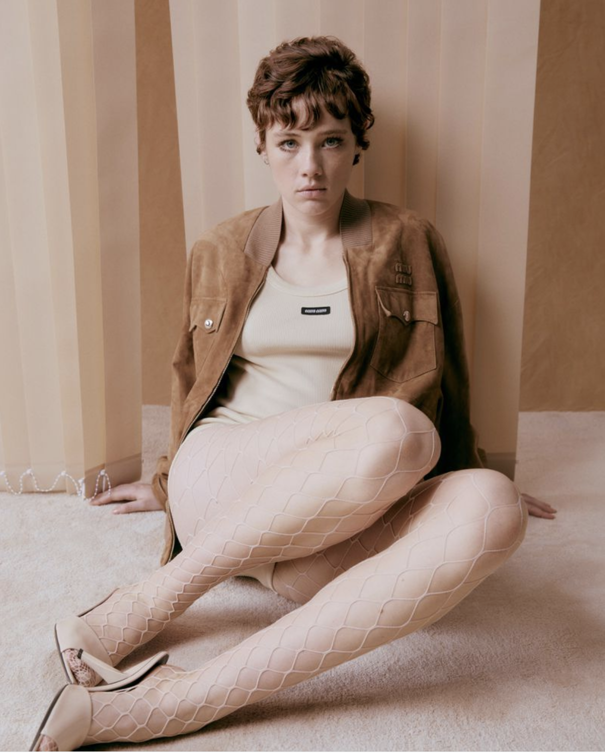 Annabelle Weatherly in 'Skin Deep' by Guen Fiore in Harper's Bazaar Italia 12 'Heavenly'